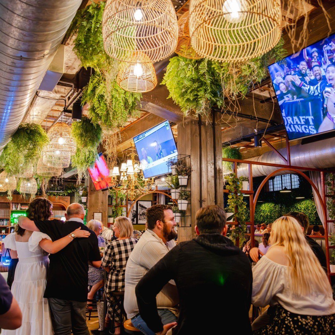 Get ready for the ultimate viewing for Magic Round at Newstead Social! 🏉 Watch the games live on the big screens while enjoying mouthwatering food, refreshing drinks, and a buzzing atmosphere. 

Grab your mates and join us!