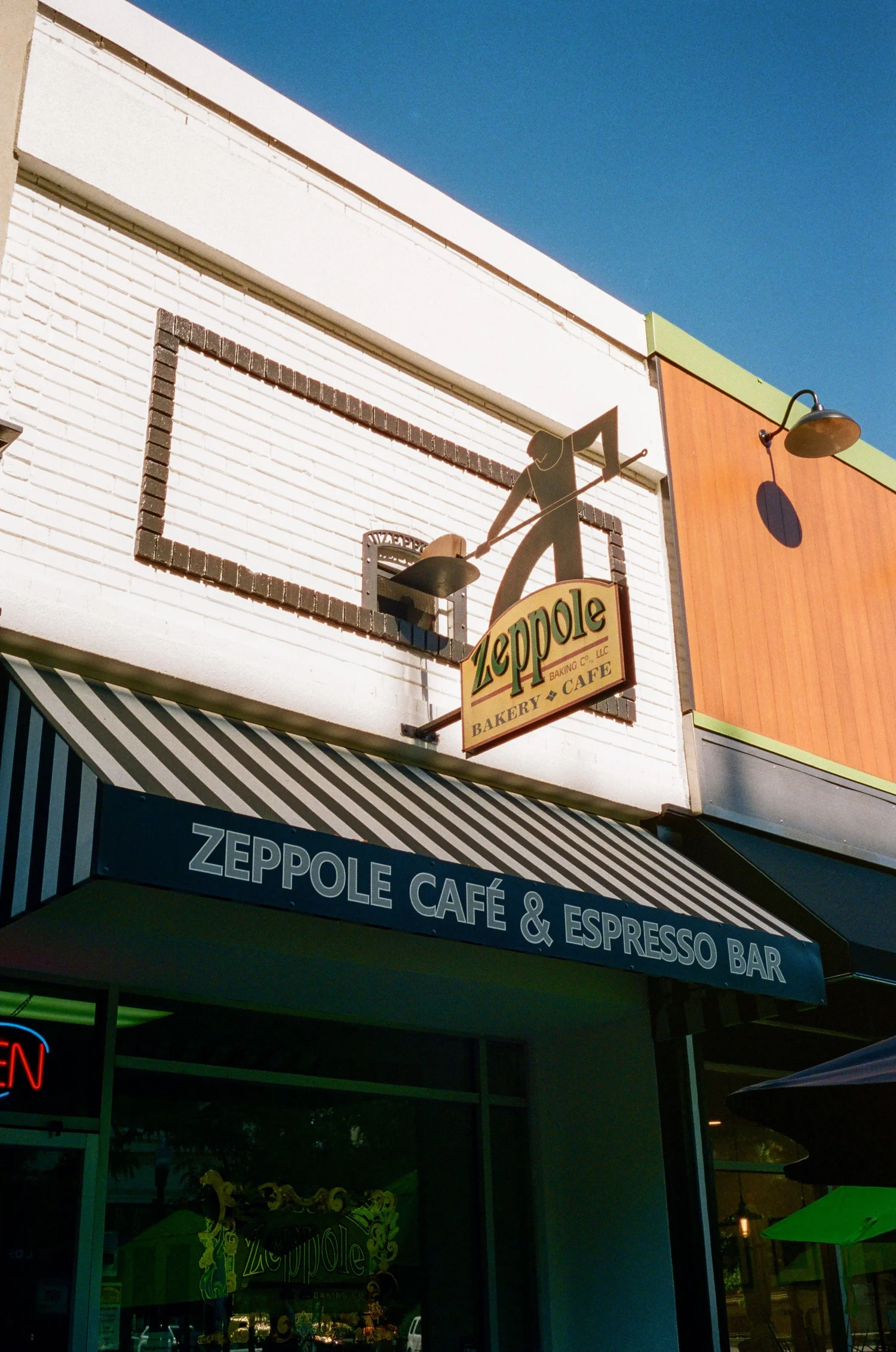 Get in Touch — Zeppole Bakery