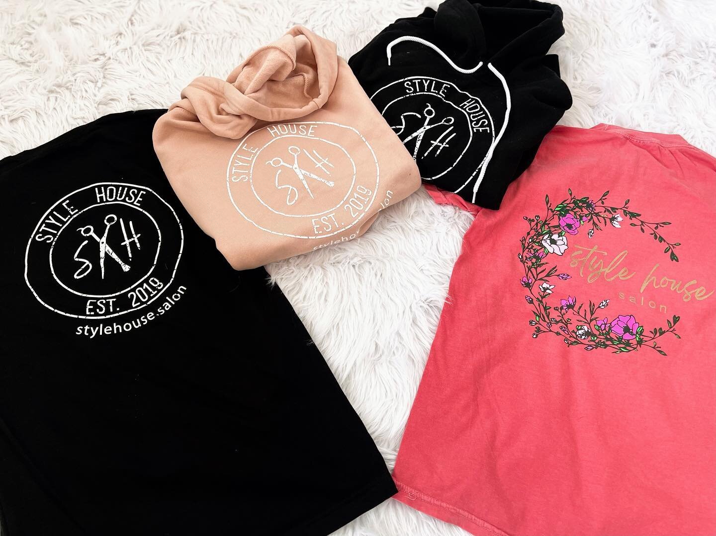 Style Swag (soft launch) 💗

&bull;

Now available for purchase inside Style House:

&bull; Black Lounge Tee 
&bull; Blush Crop Hoodie
&bull; Black Cozy Hoodie 
&bull; Vintage Wash Watermelon 

Make sure to snag you one (or all 😜) before they&rsquo;