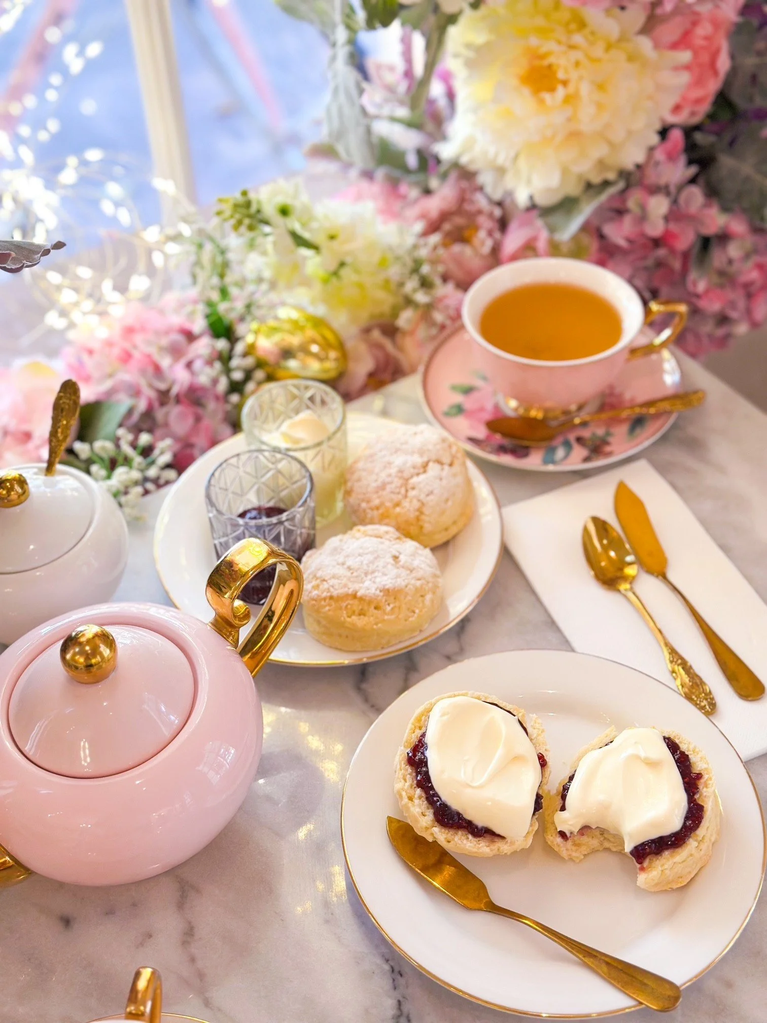 A Date with Tradition: The Perfect Date Scone Recipe