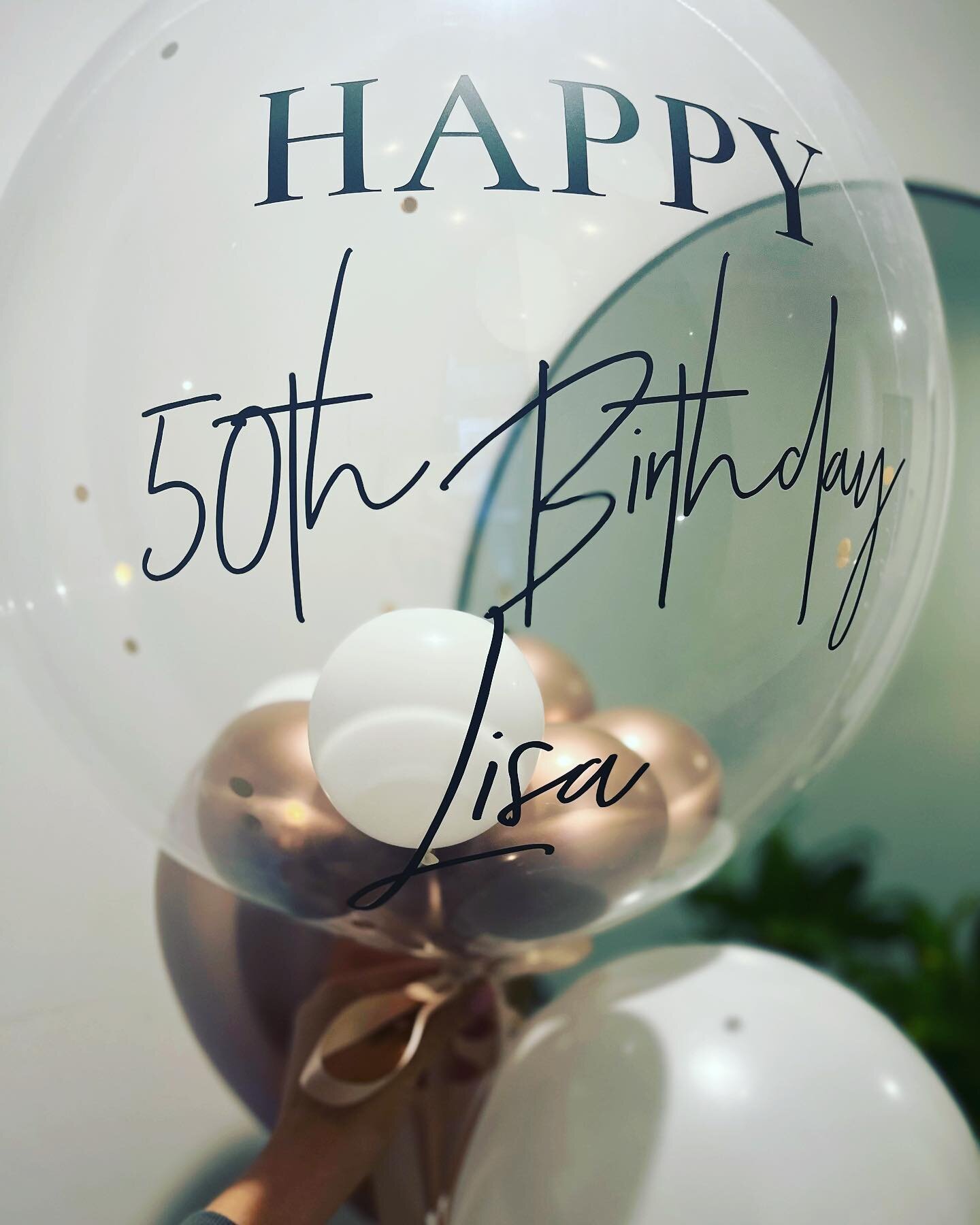 Milestone Bubble Balloons 💫

Personalised for you!
Any colour mini balloons
Choice of vinyl colour