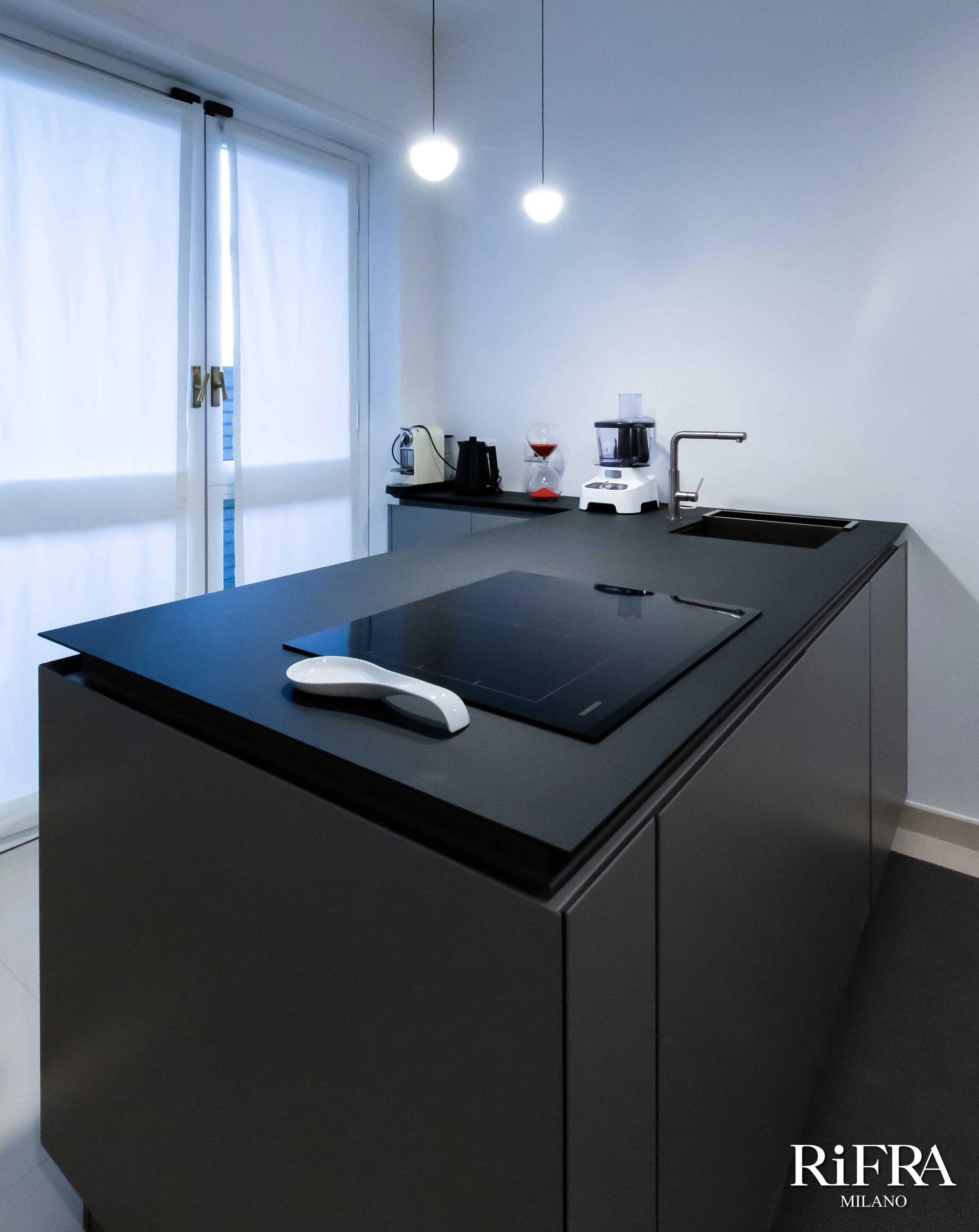 Roveda-11.jpg