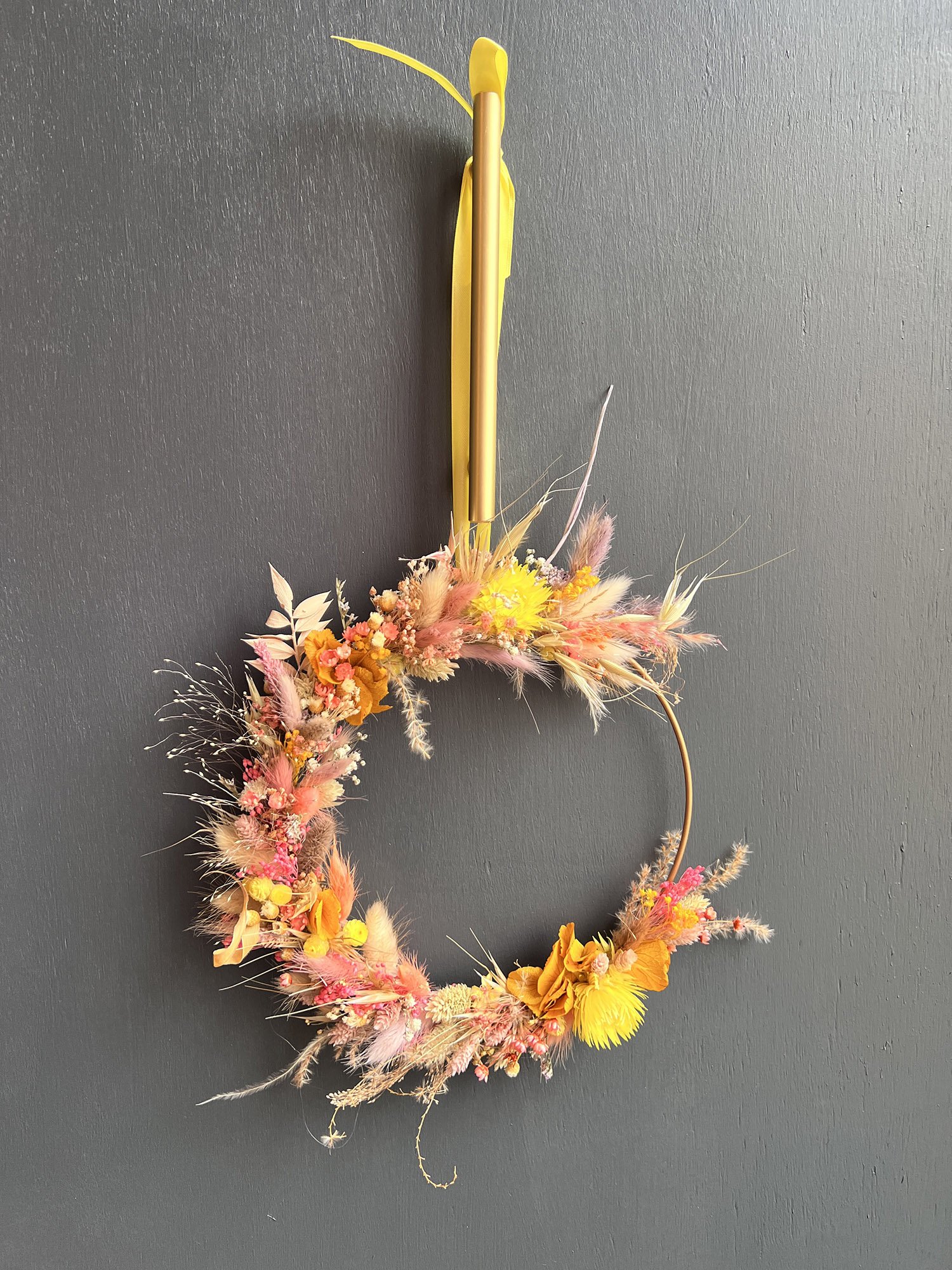 COURONNE-MURALE-FLEURS-SÉCHÉES-ACIDULÉE-3.jpg