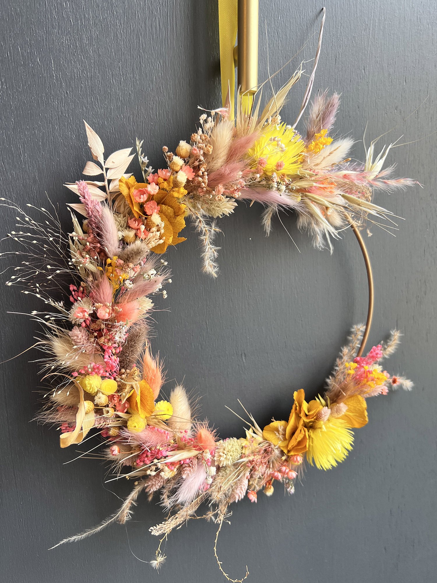 COURONNE-MURALE-FLEURS-SÉCHÉES-ACIDULÉE-1.jpg