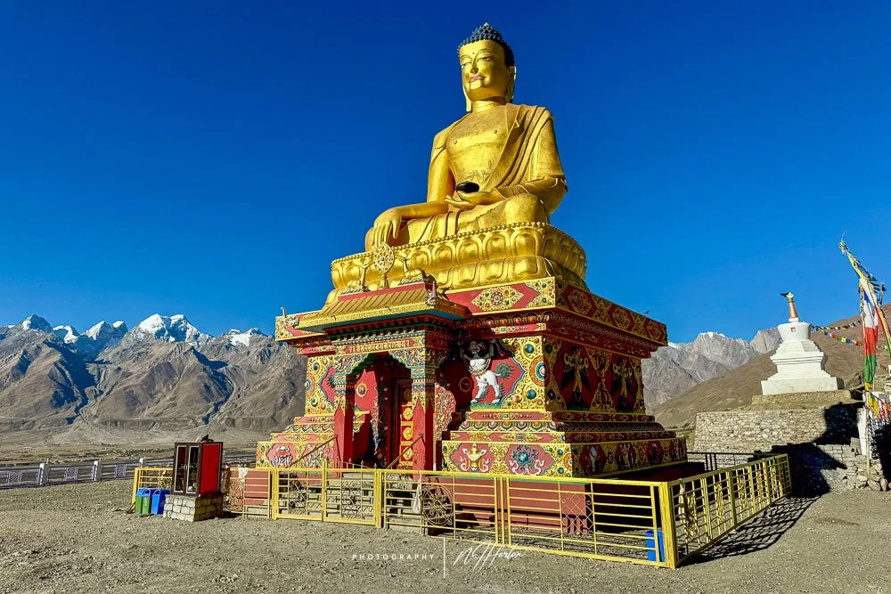 Monument on road to Drass, Ladakh, India.