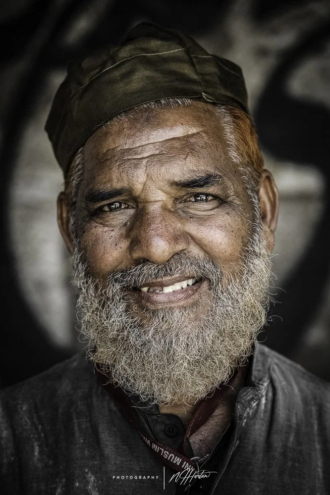 Portrait-of-man-Gujarat-India 4.jpg