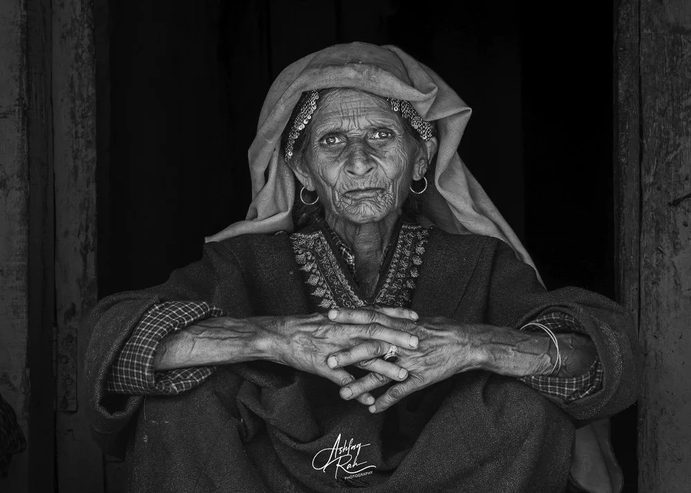Old lady in village in Sonamarg, Kashmir, India.