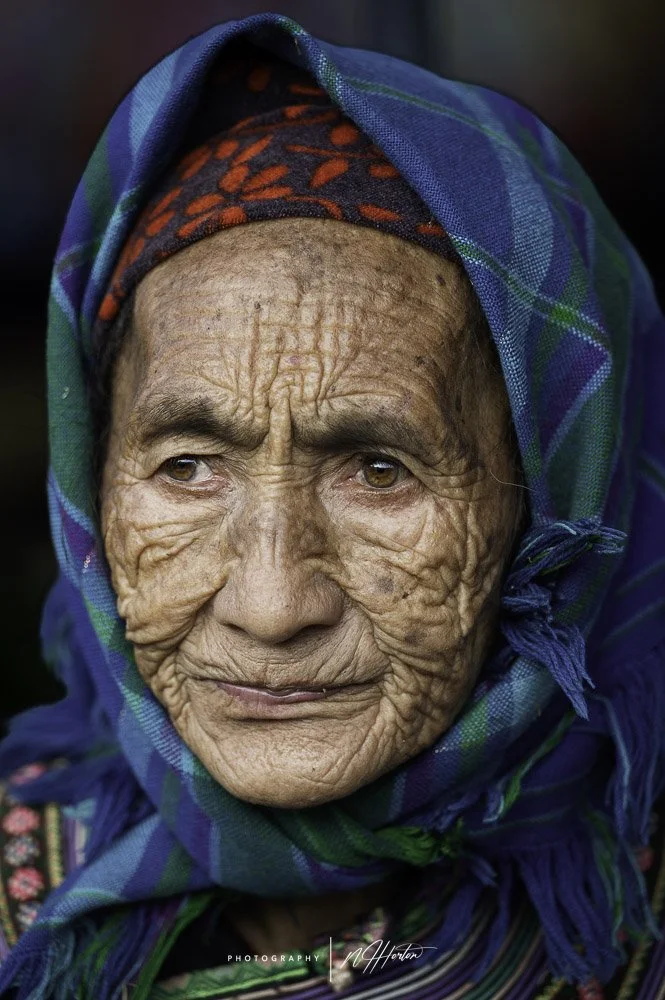 Old lady in market North Vietnam