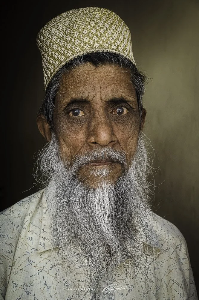 Portrait-of-man-Gujarat-India 5.jpg