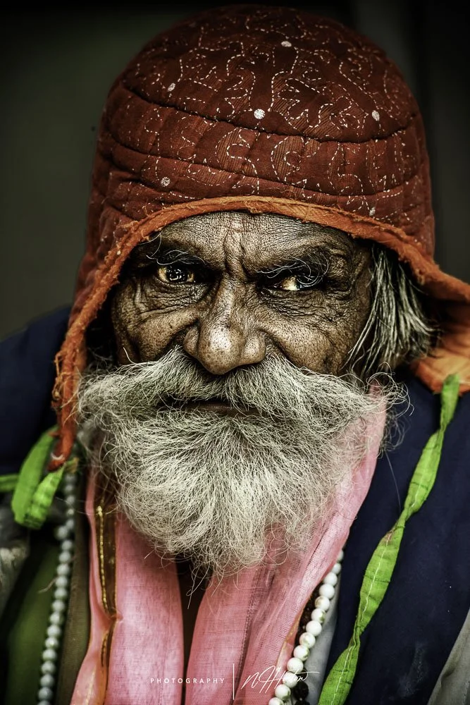 Man-in-Mathura-at-Holi-festival-India
