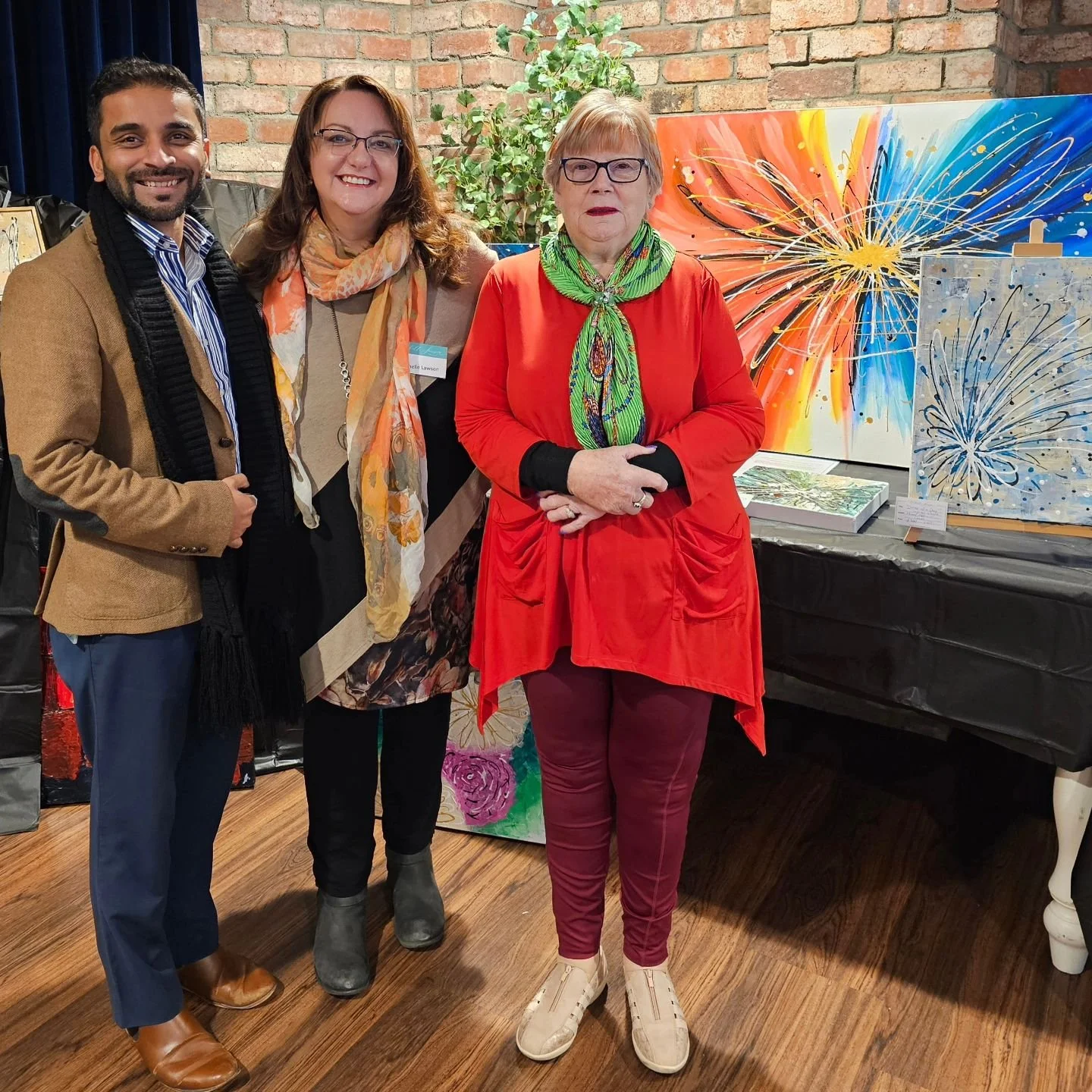 Had the best day yesterday at my first solo market at @ldk_seniorsliving Greenway Views Tuggeranong!  Met so many lovely people and sold lots of my artworks and other products, winning!! 🙌🌟😆❤️

My sincere thanks to Auntie Louise, Julian, and Mum f