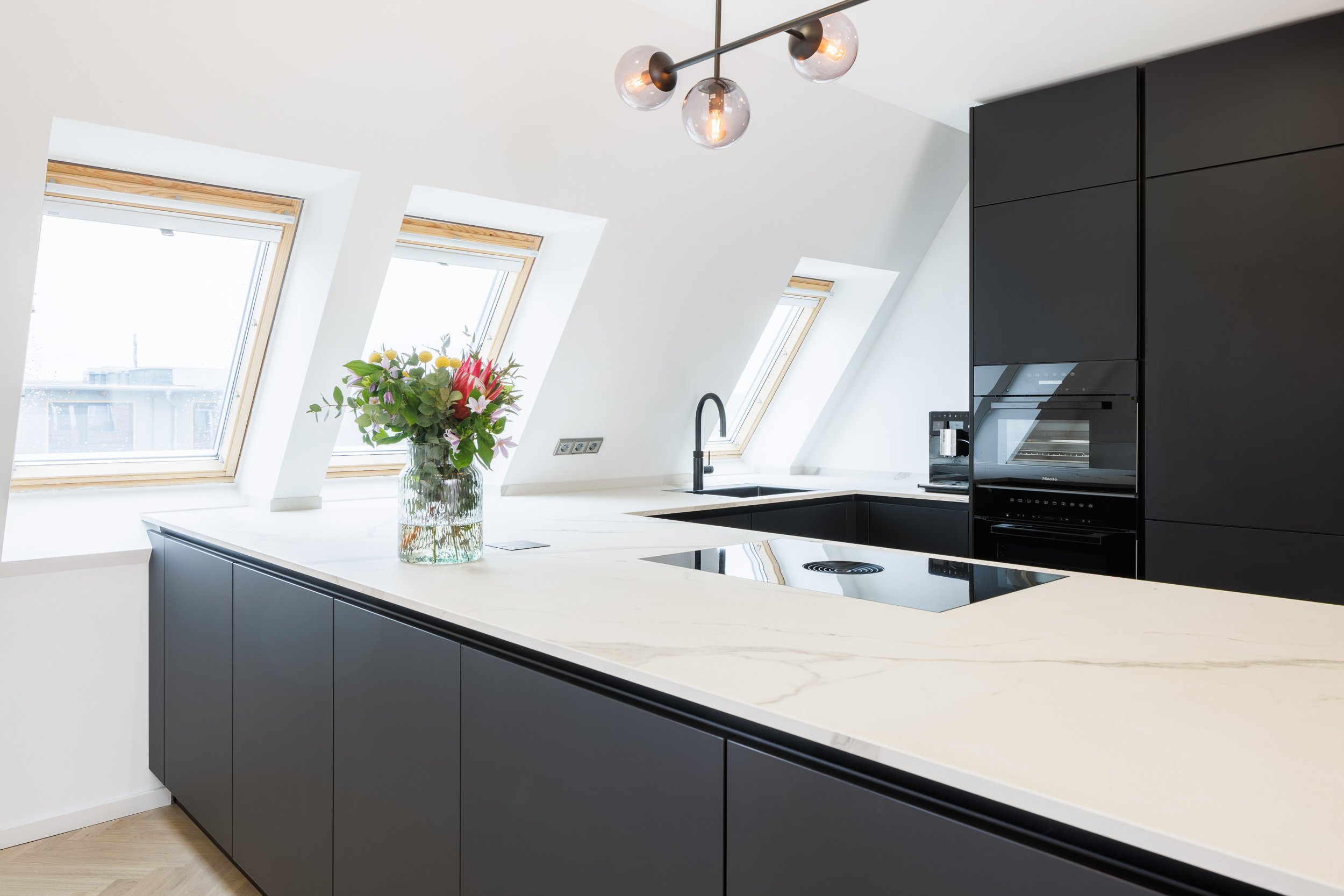 Kuechenheld-Pankow-schwarz-HEJM-0031-HDR.jpg