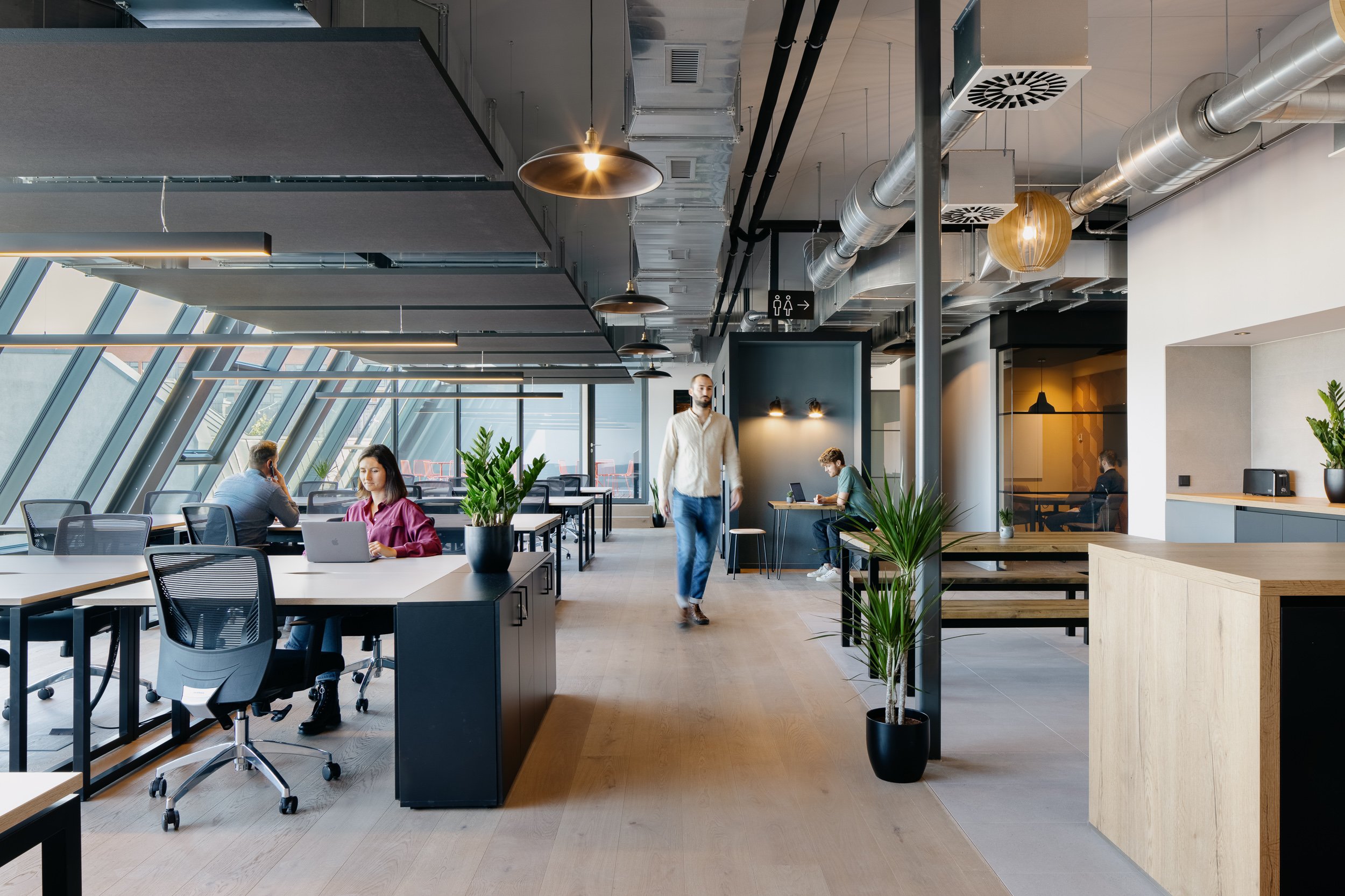 Techspace-eiswerk-coworking-berlin-interior-HEJM--15.jpg