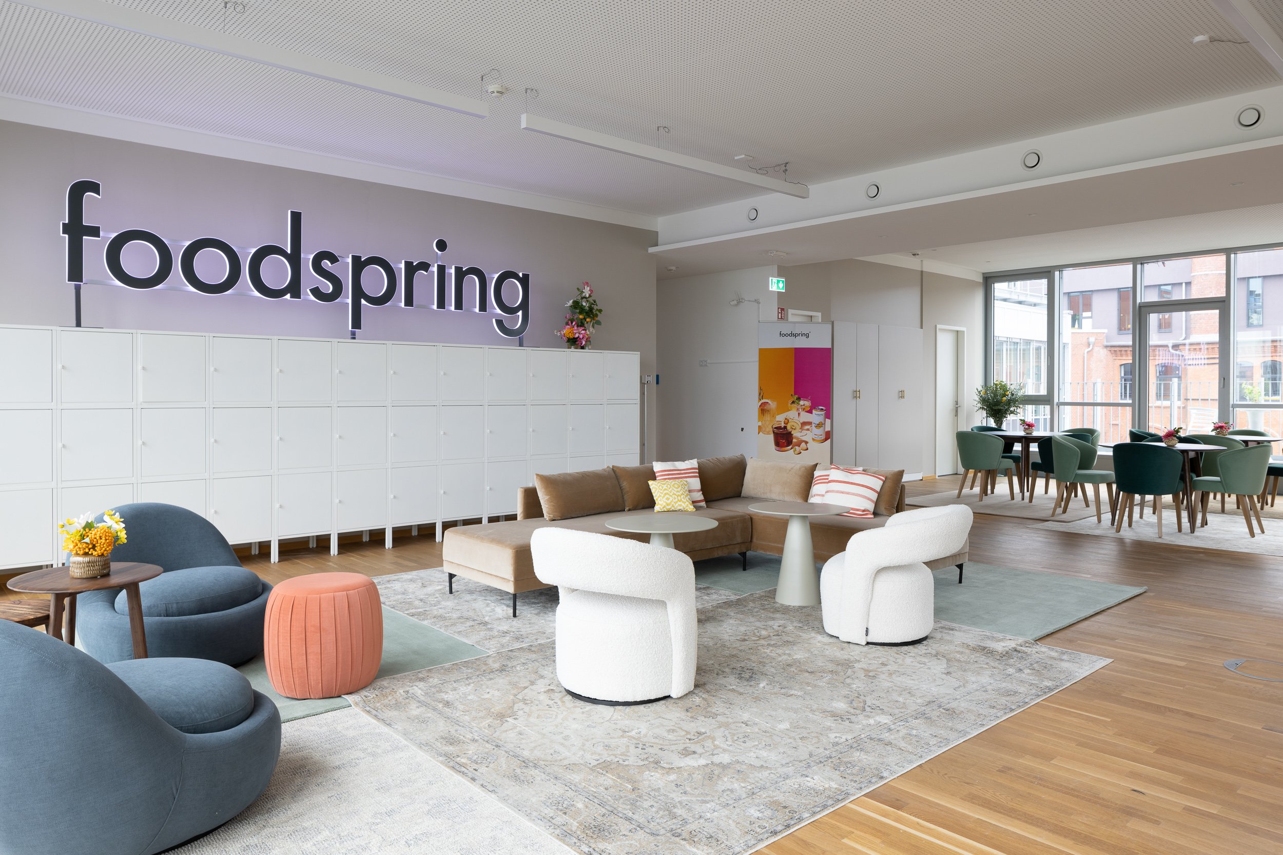 Foodspring-working-interior-design-HEJM-9320.jpg