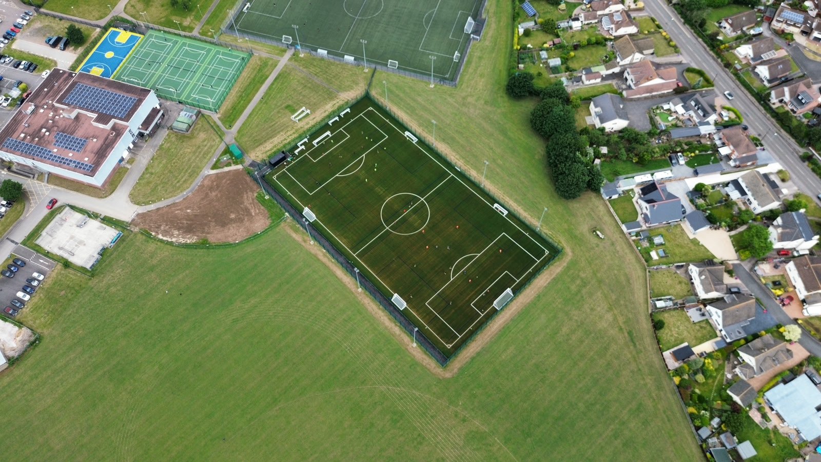 Sports Labs Design Consultancy Supports Delivery&nbsp;of Wales’ First Organic 3G Pitch at Caldicot