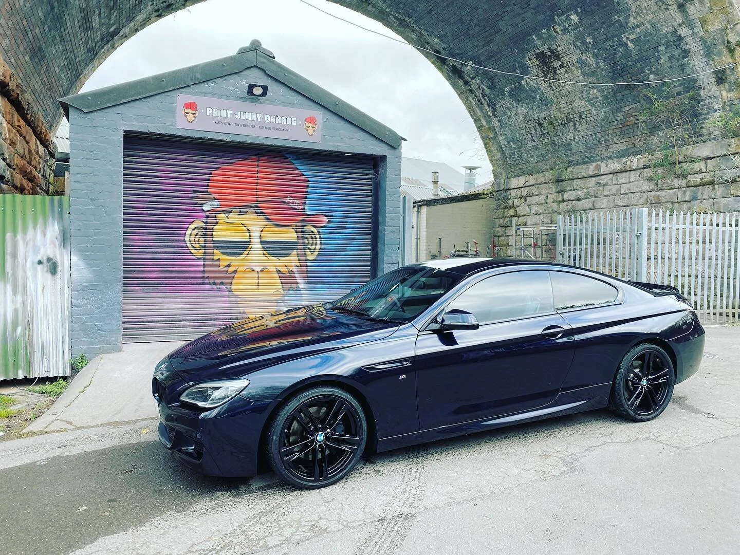 Zim zimma 🇩🇪 Lovely 6 series in for some paintwork, full polish and a wash and wax 🔥 #paintjunkygarage #bmw6series