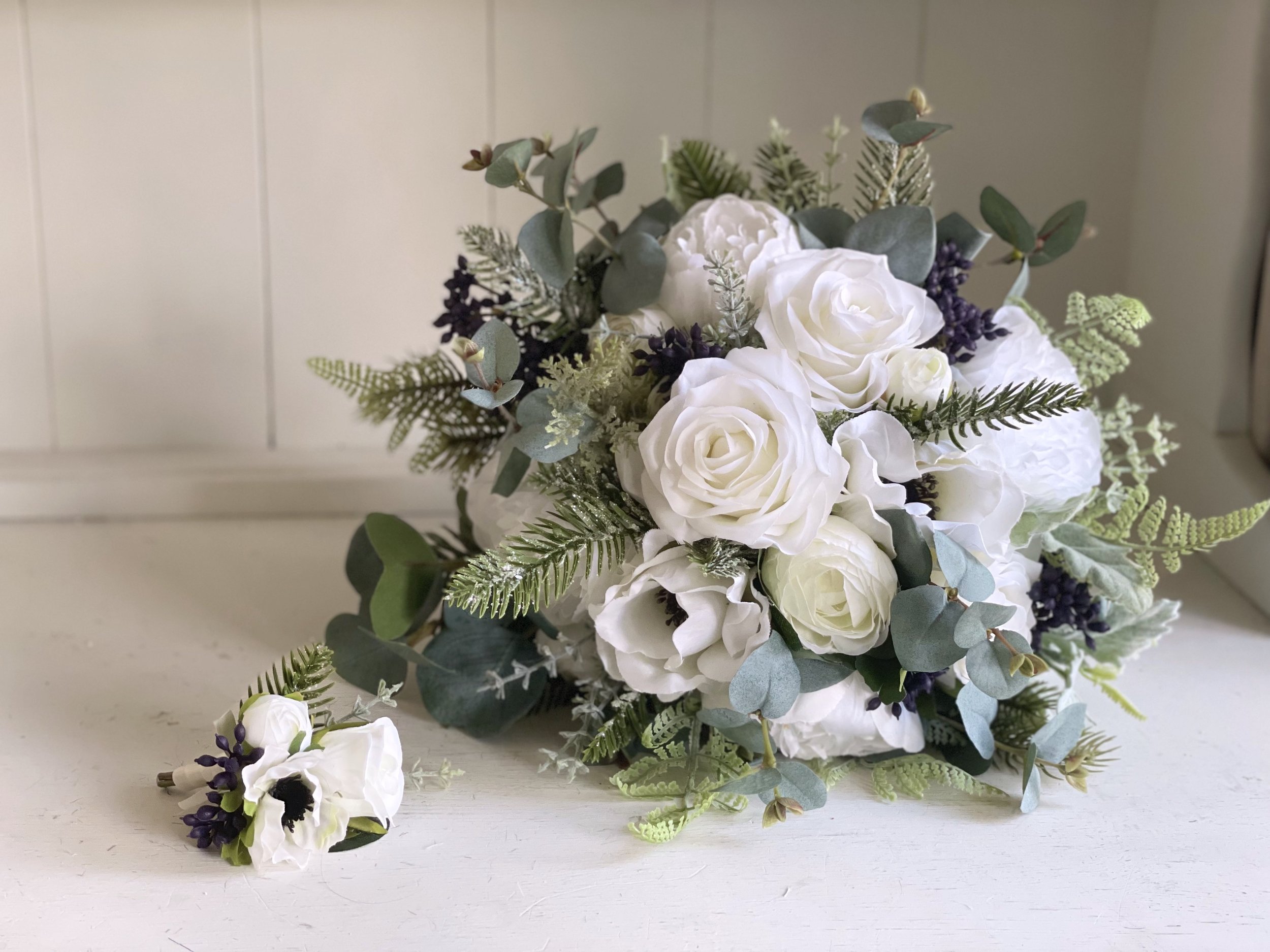 Winter Wedding Flowers — Laurel Weddings