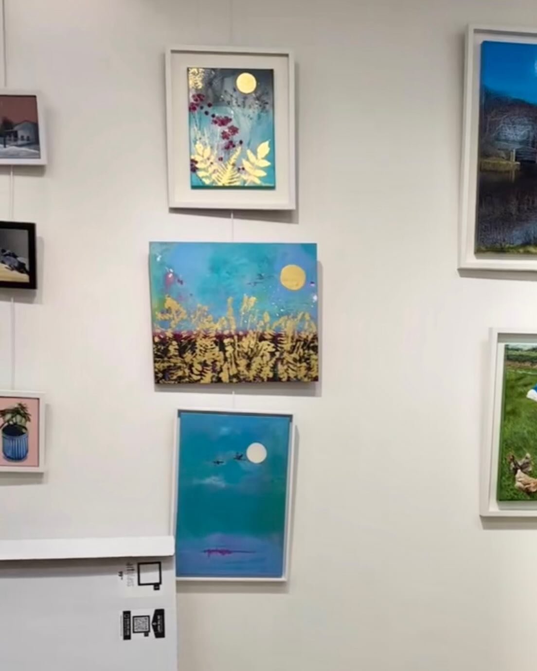 Thanks so much to @fatimie_ashyrova_art who sent me this photo of my work at the @beframedcork winter art exhibition, which I haven&rsquo;t been able to get to myself. Very grateful to be included in this show &amp; wishing lots of luck to all the ot