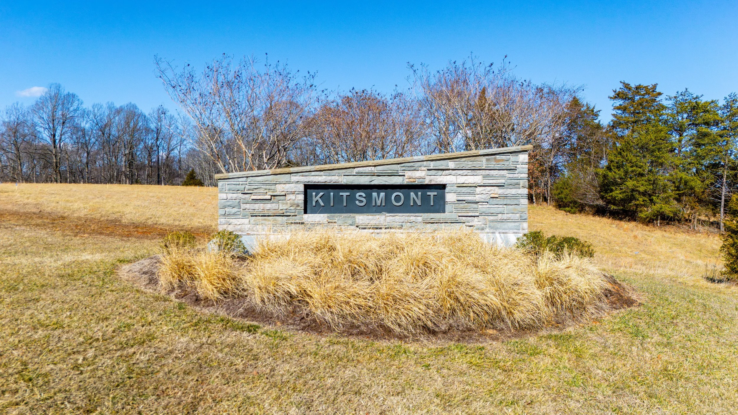 kitsmont-2.jpg