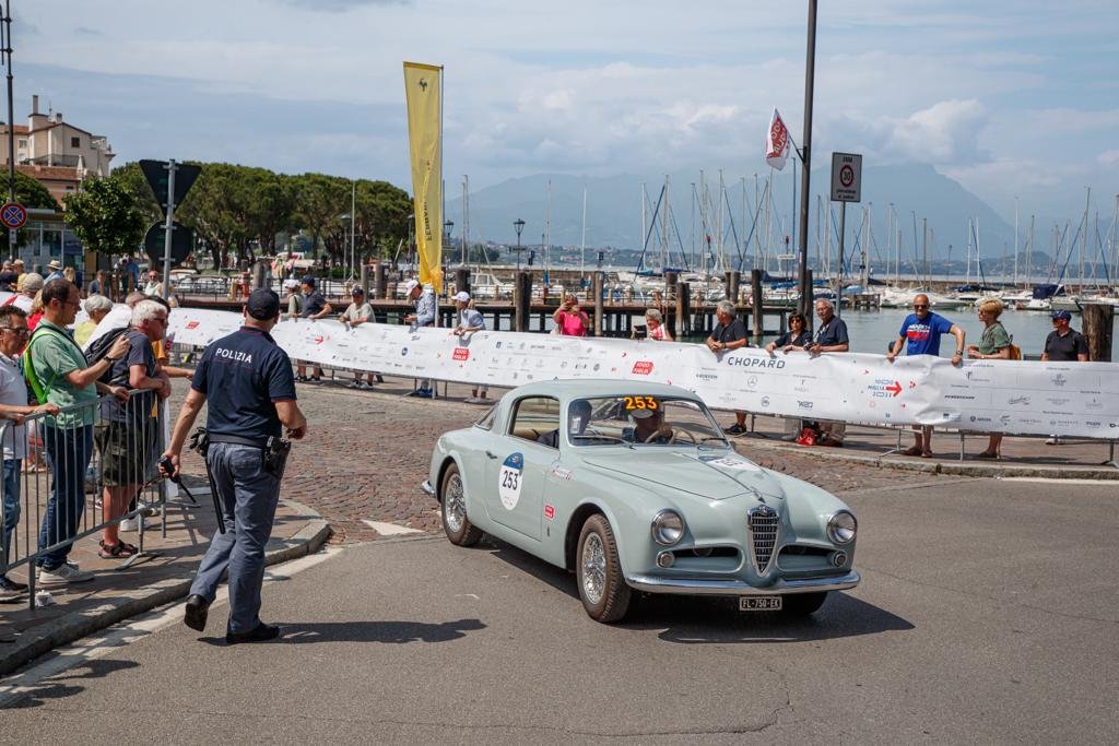 Along the shore at DeSenzano