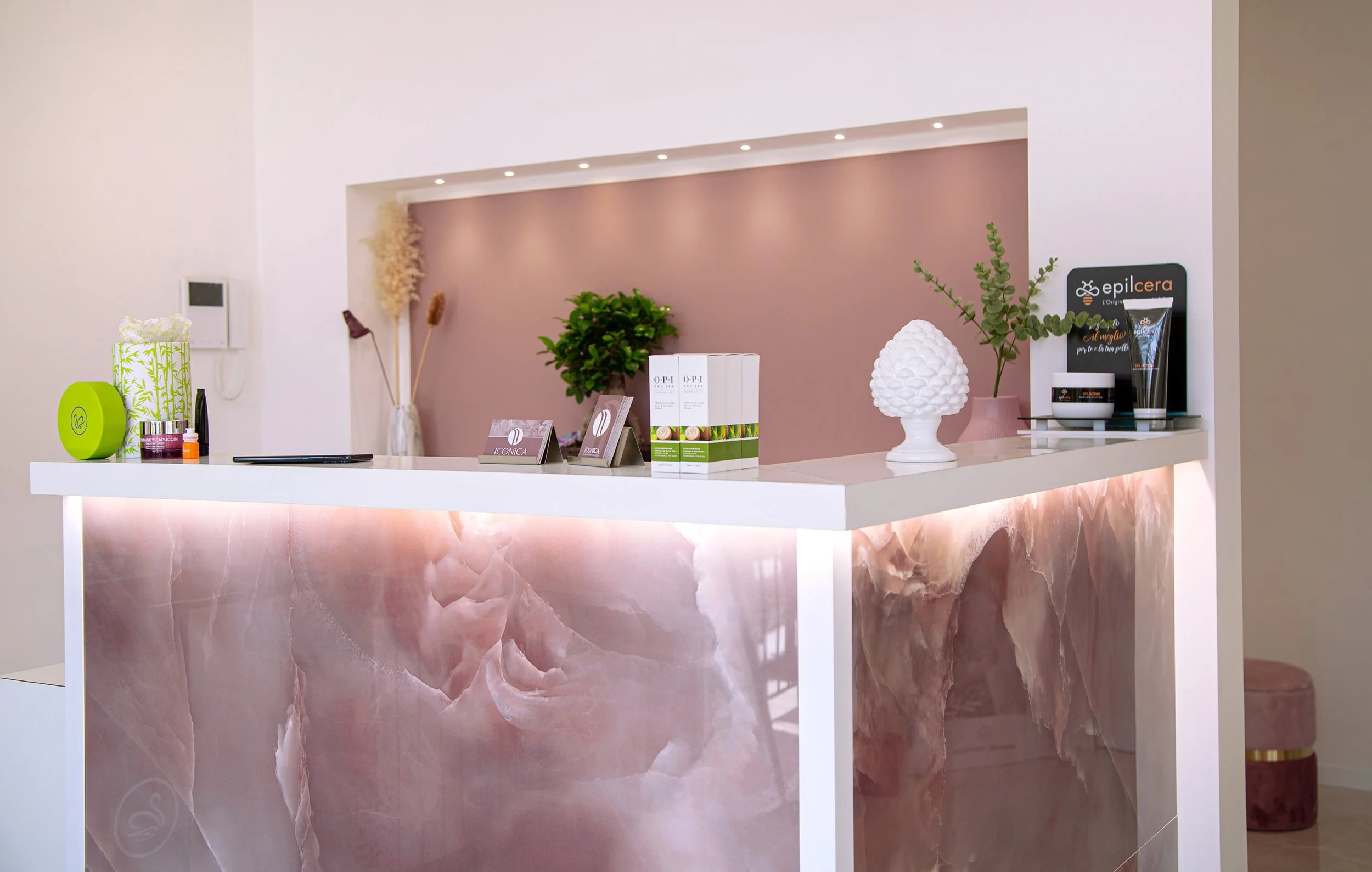 Iconica - Centro Di Estetica Avanzata