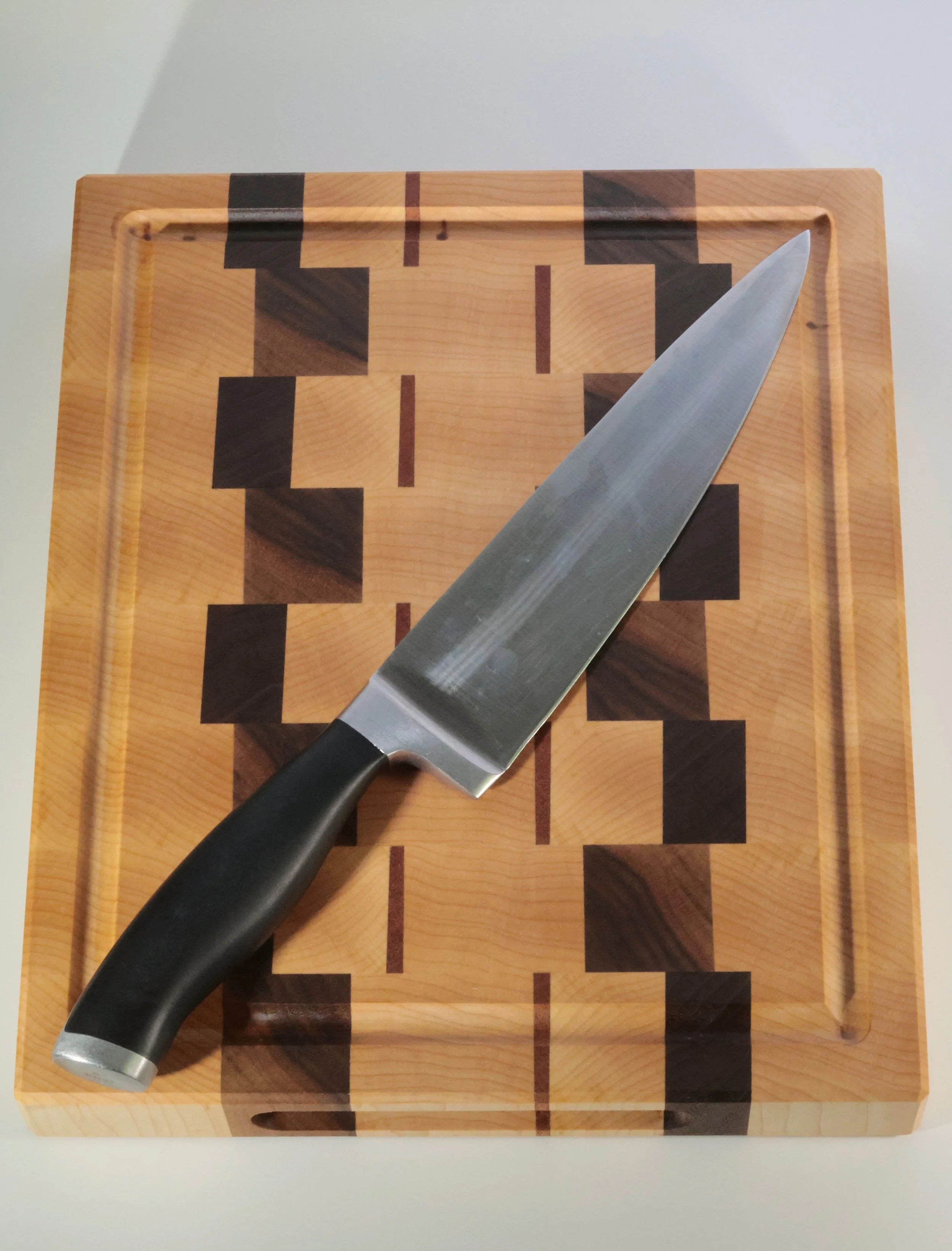 Medium Board Knife Maple.jpg