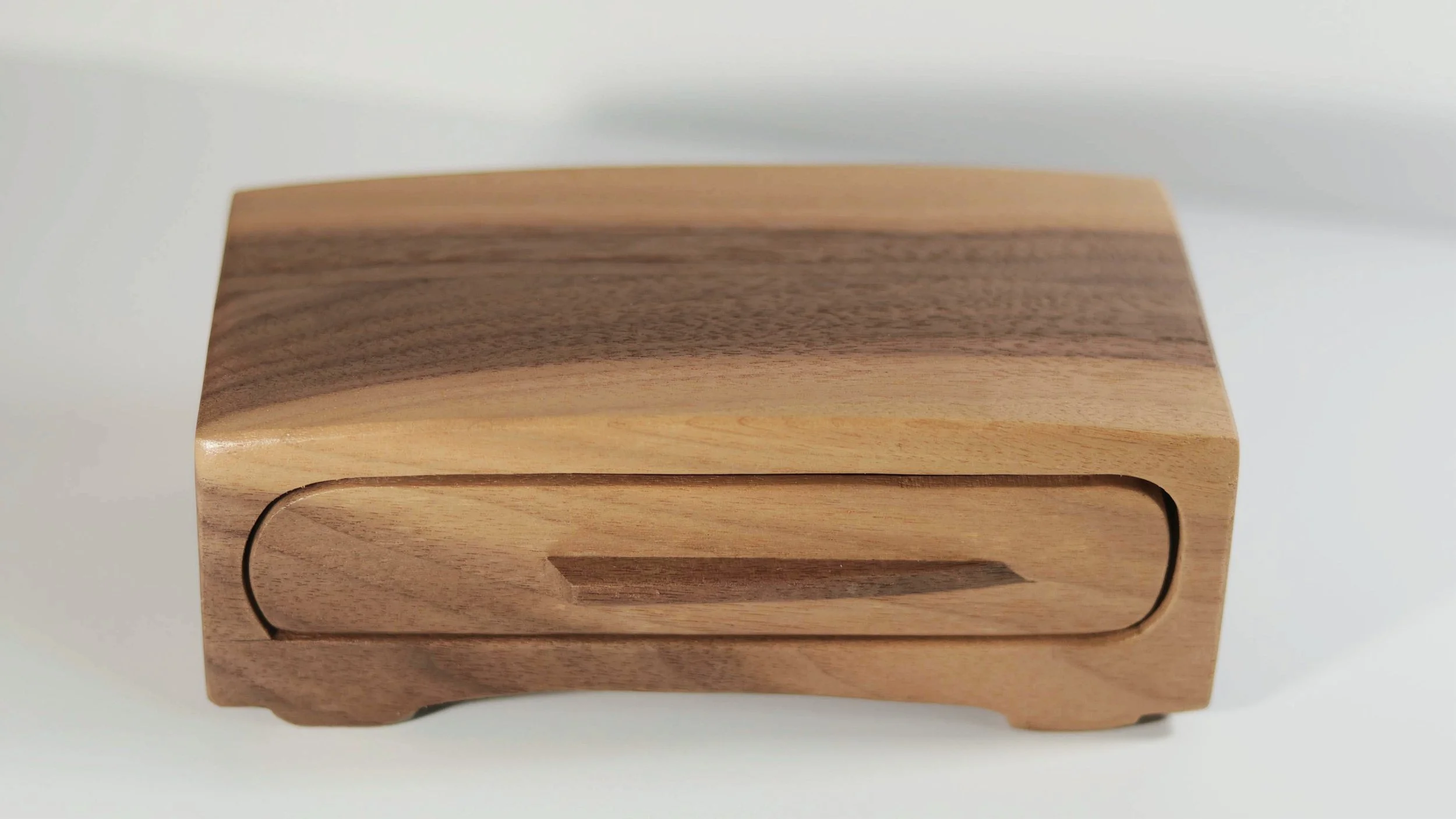 Aug Bandsaw Box Whole.jpg