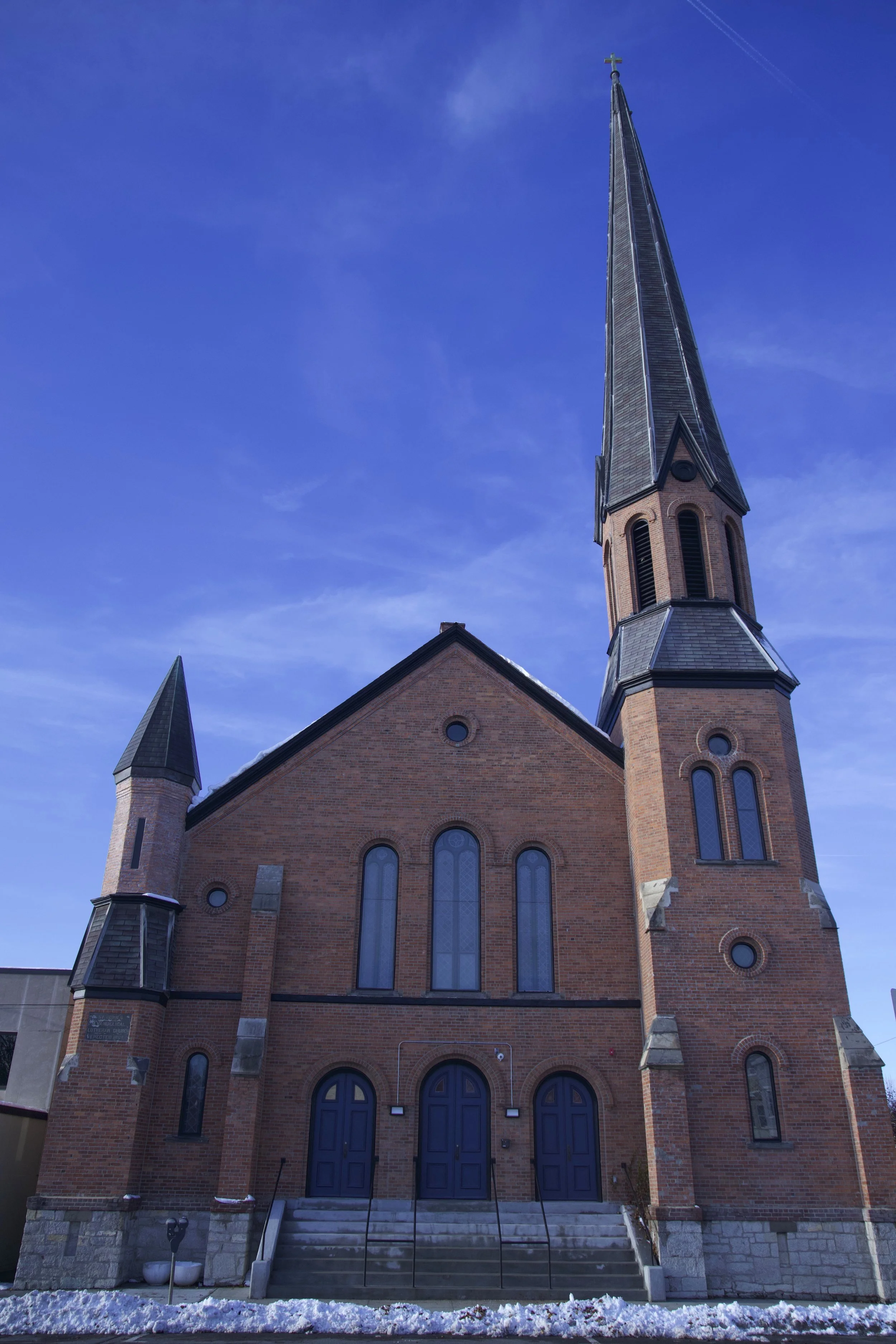 exterior+verticle+1.jpg