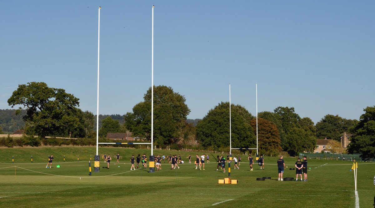 Rugby training on Bluett_s in the late summer sun 2018_65021.jpg