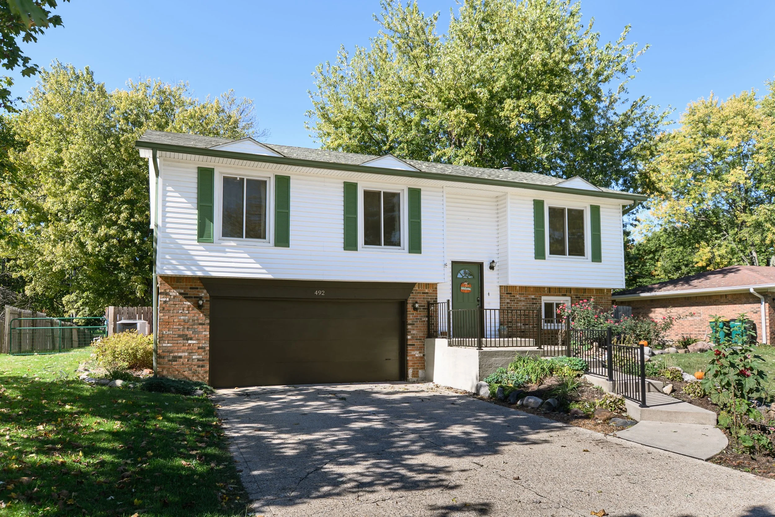 492 Pelenor Drive, Franklin, Indiana