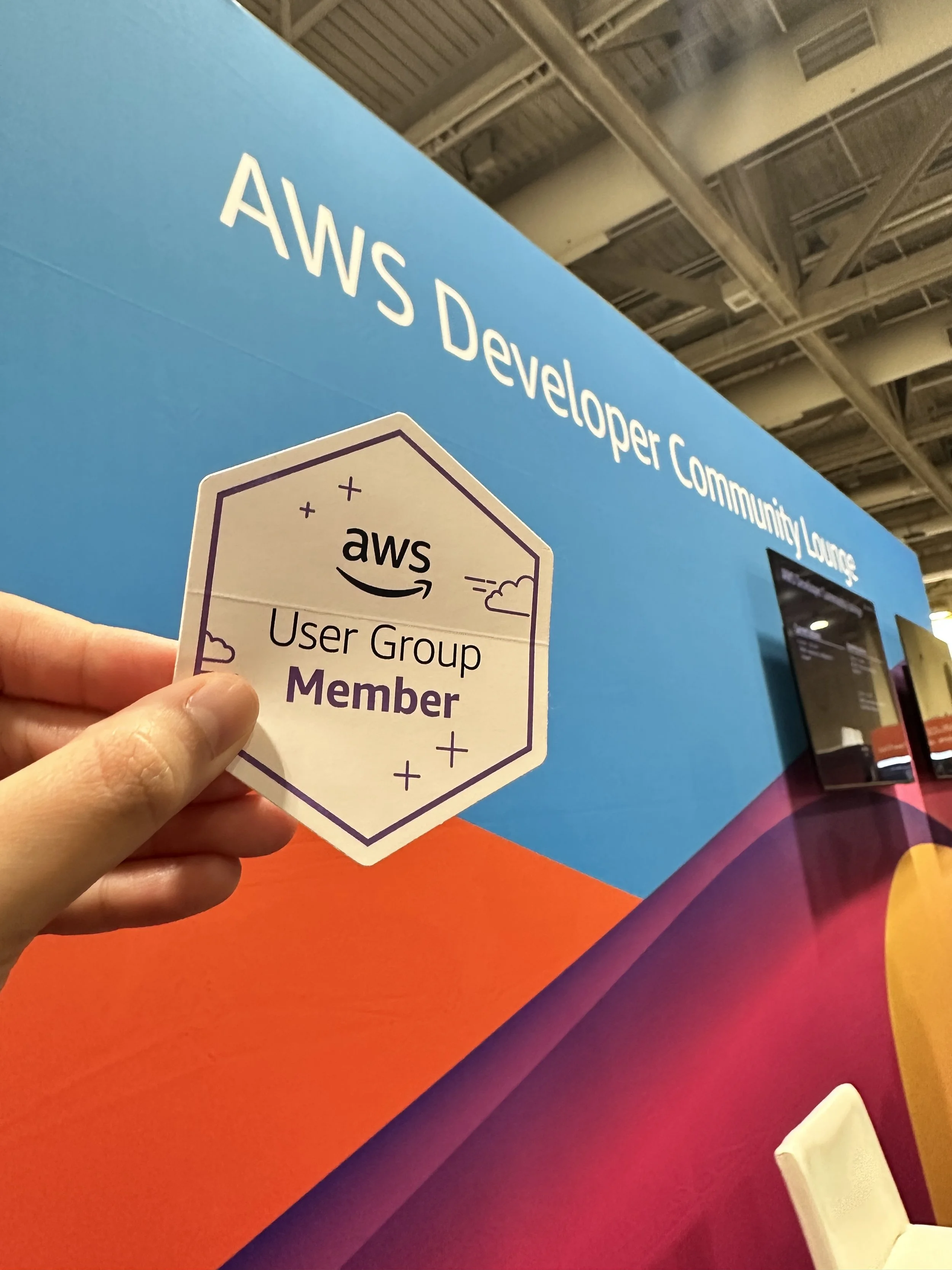 2025 Sep-AWS Summit-Hubio-6.jpeg