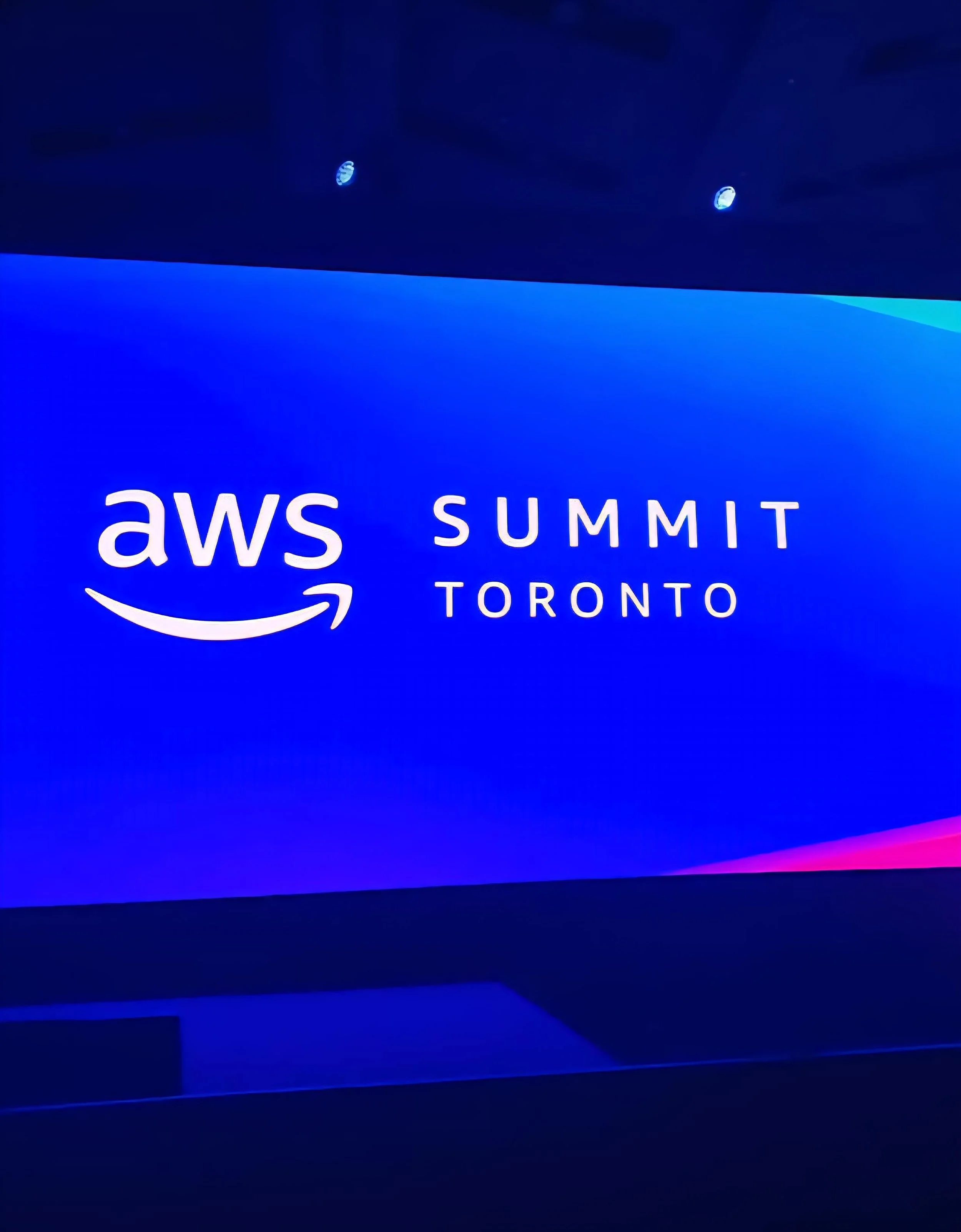 2025 Sep-AWS Summit-Hubio-12.jpeg