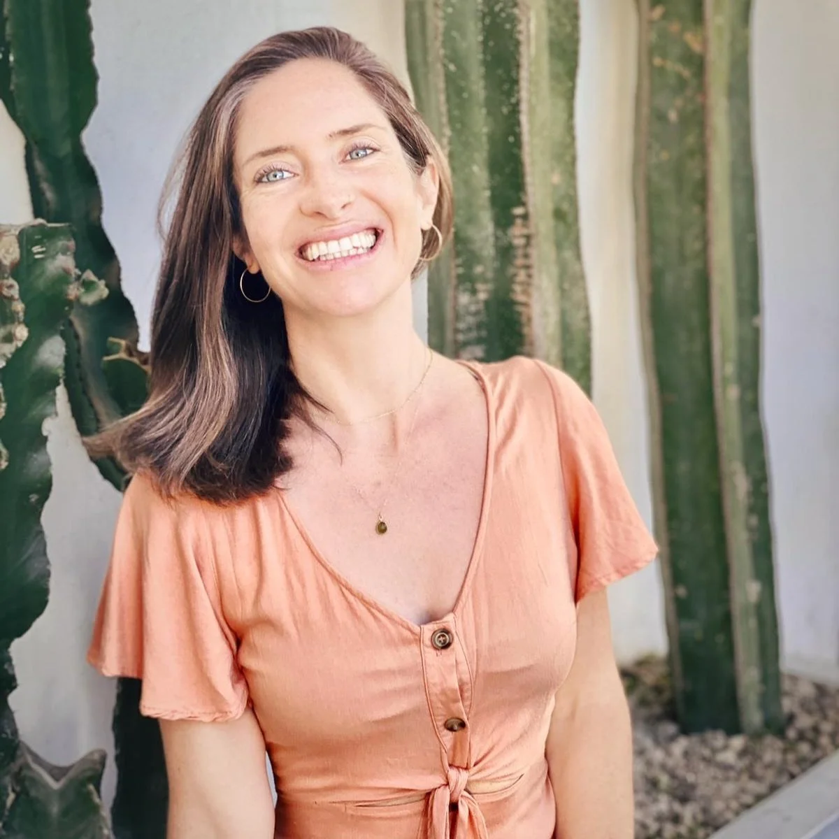 🌿 Meet Tiffany Nicholson Smith

Founder of Rasa Ayurveda and Vichara Yoga, Tiffany is an Ayurvedic Practitioner, Yoga Teacher and Women&rsquo;s Wellbeing Guide.

Her work brings together the ancient wisdom of Ayurveda and Yoga to support women in na