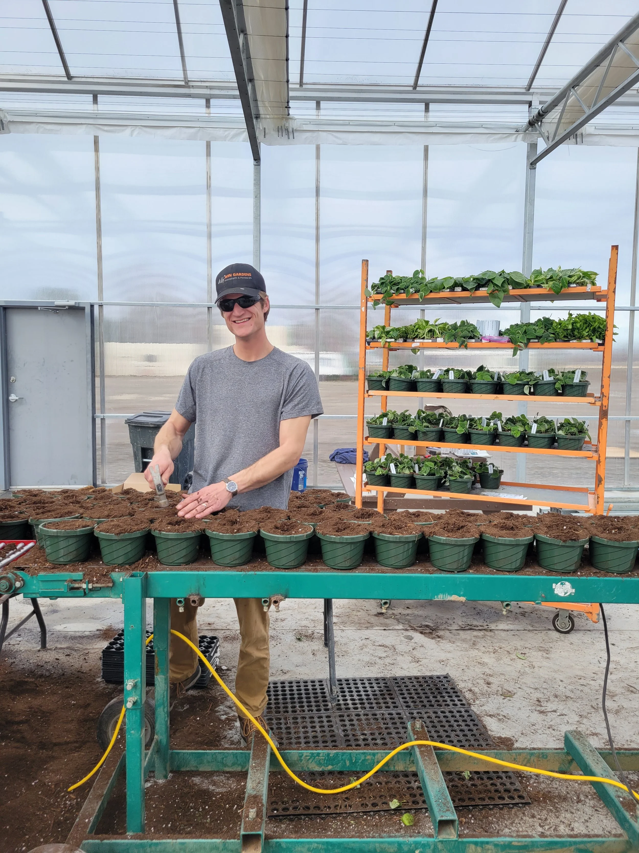 Now Hiring: Seasonal Spring 2026 Positions