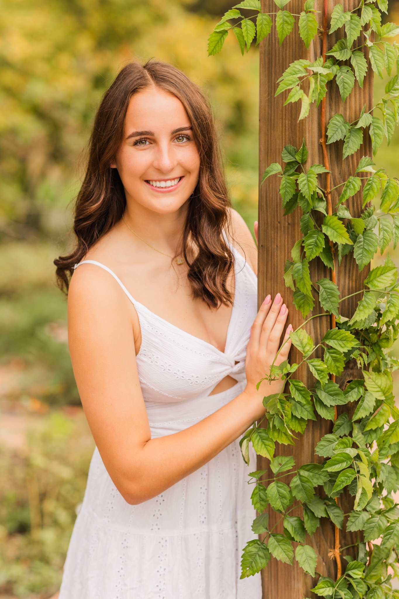 western-ma-senior-photographer-leena-marie-photography-1-7.jpg