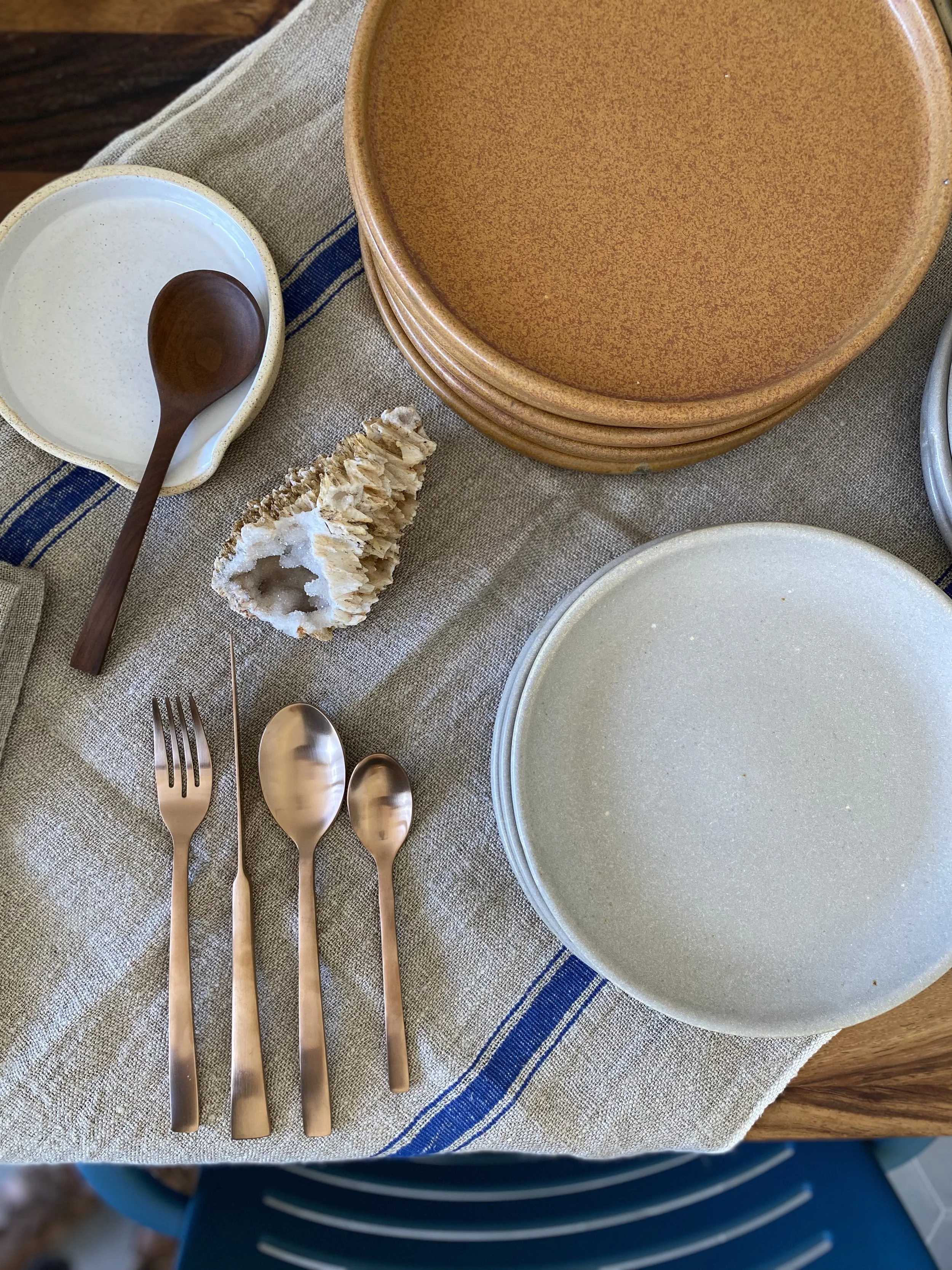 Table setting 3.jpeg