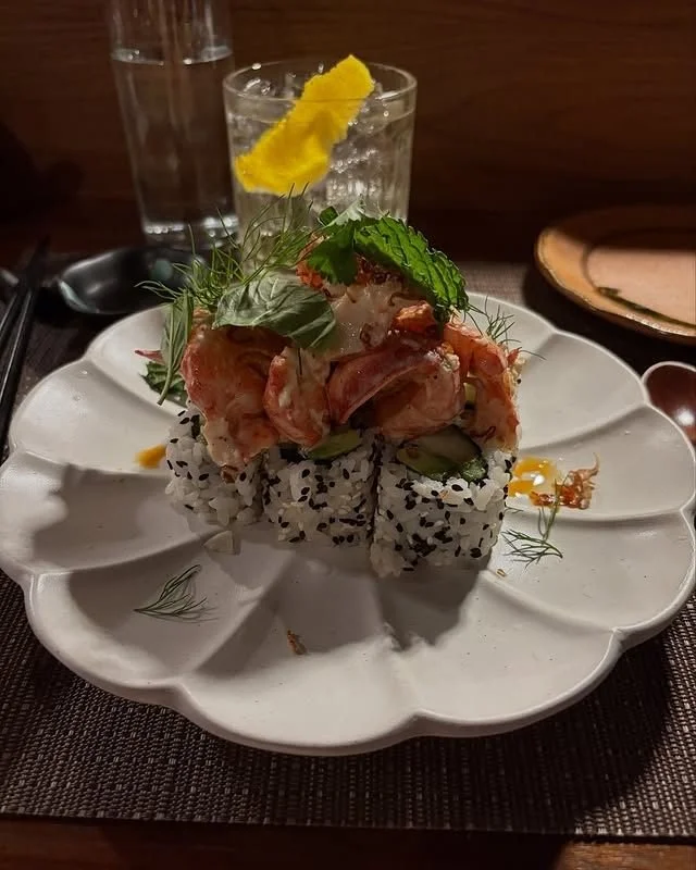 A lobster lover&rsquo;s dream duo 🥢🦞

📸: @chrissyquinnn