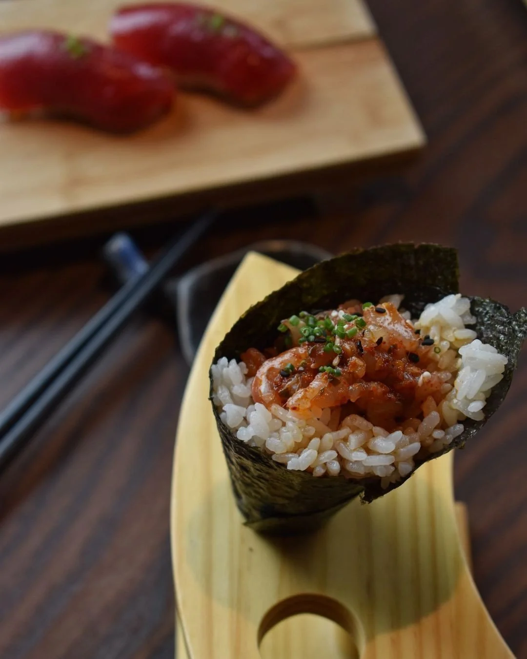 Roll up your sleeves and join us at Rosella on Saturday, April 4th!🧑🏻&zwj;🍳 Learn the art of handrolls with our expert chefs and craft your own using premium ingredients like buttery tuna, salmon, scallops, and fresh vegetables. 

Click the link i