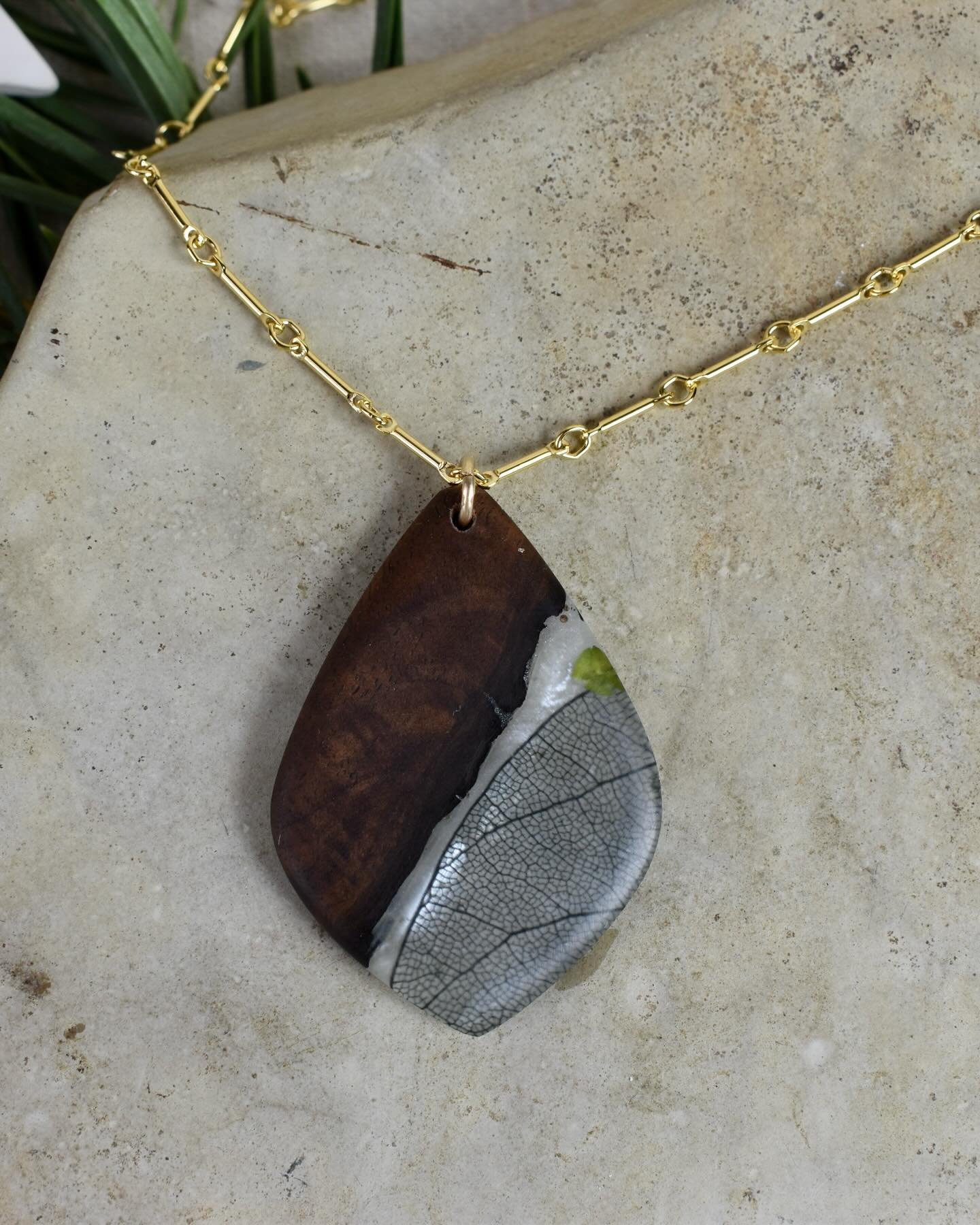 They&rsquo;re here! Necklaces are now available on the website ✨ 

#silvaticadesigns #woodjewelry #woodenjewelry #clevelandartist #forestfriendlyfashion