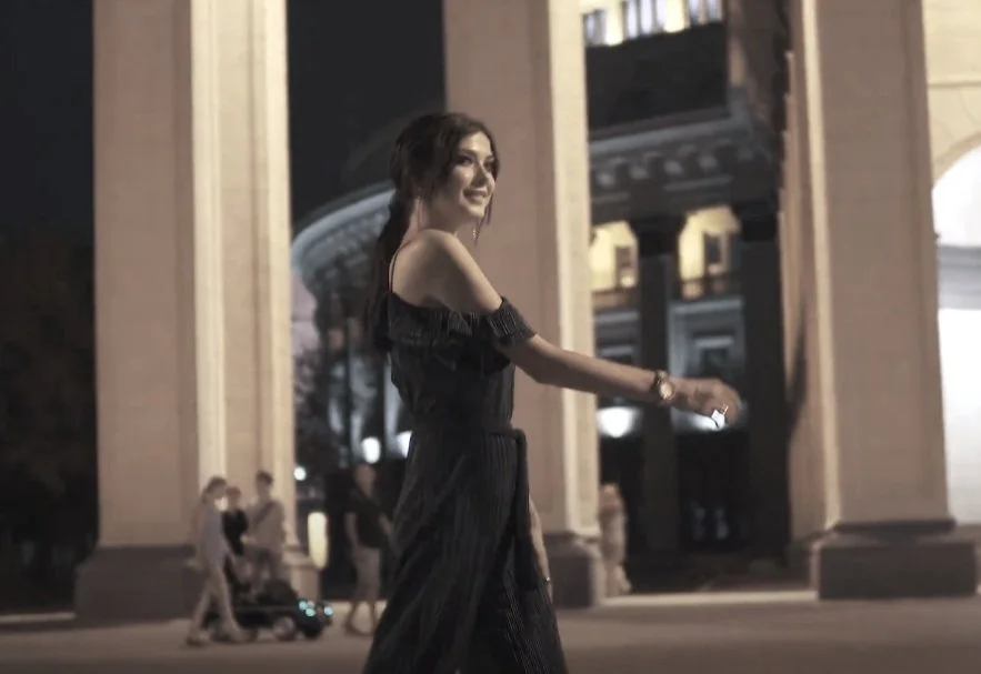 PINKY PERFECT THUMBNAIL.jpg