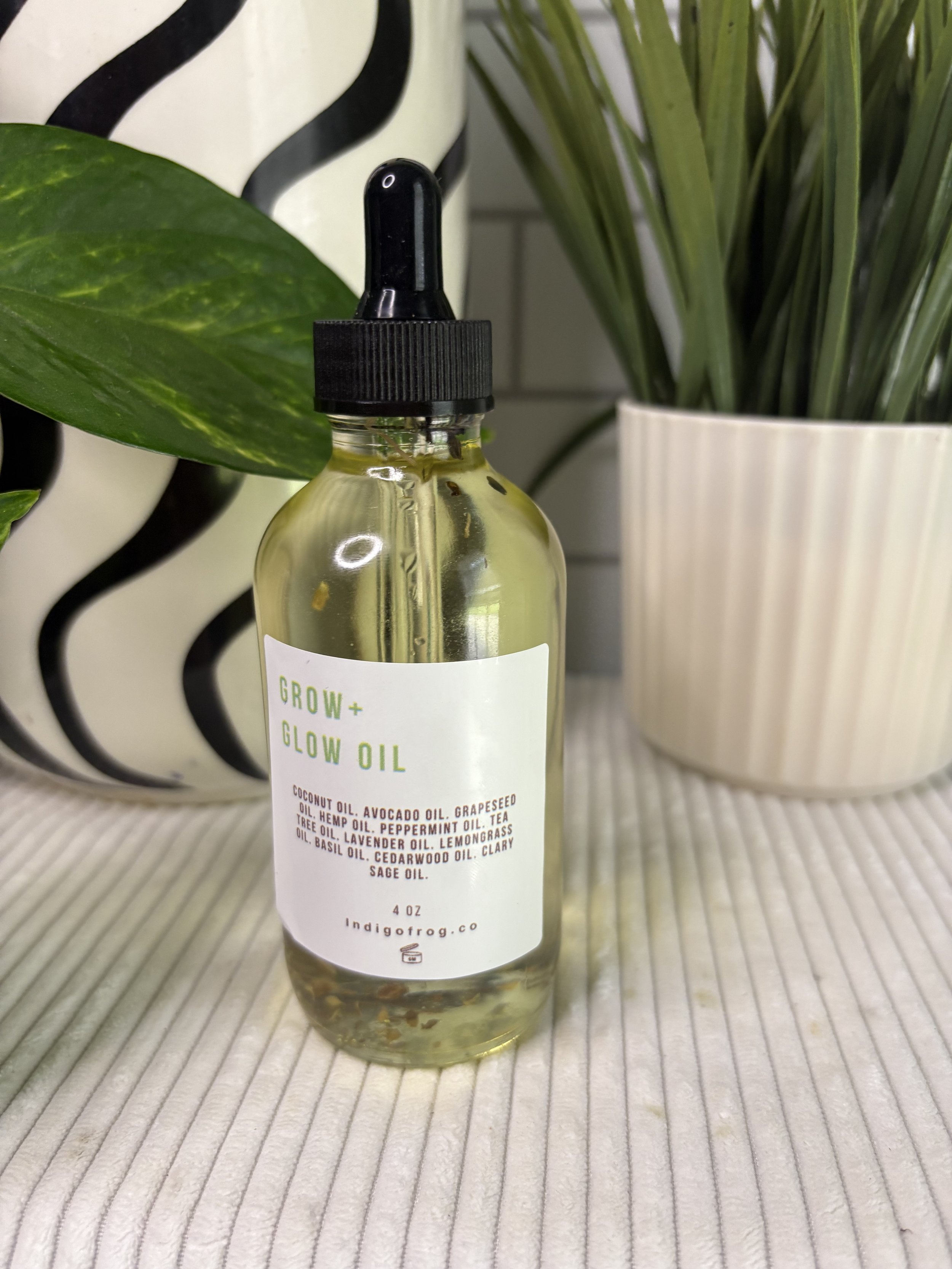 hair oil pic 3.jpg