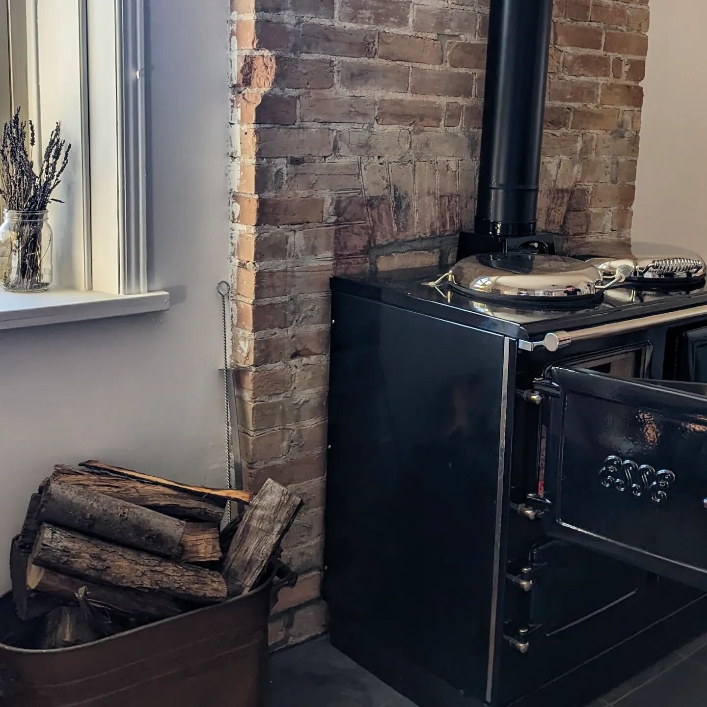 HOME IS WHERE YOUR WOOD STOVE IS 🪵🔥

We are absolutely smitten with our new @esse1854 cook stove! 

Now that we are getting settled in the farmhouse, it was finally the moment we had been waiting for. Blair installed our new wood stove this weekend