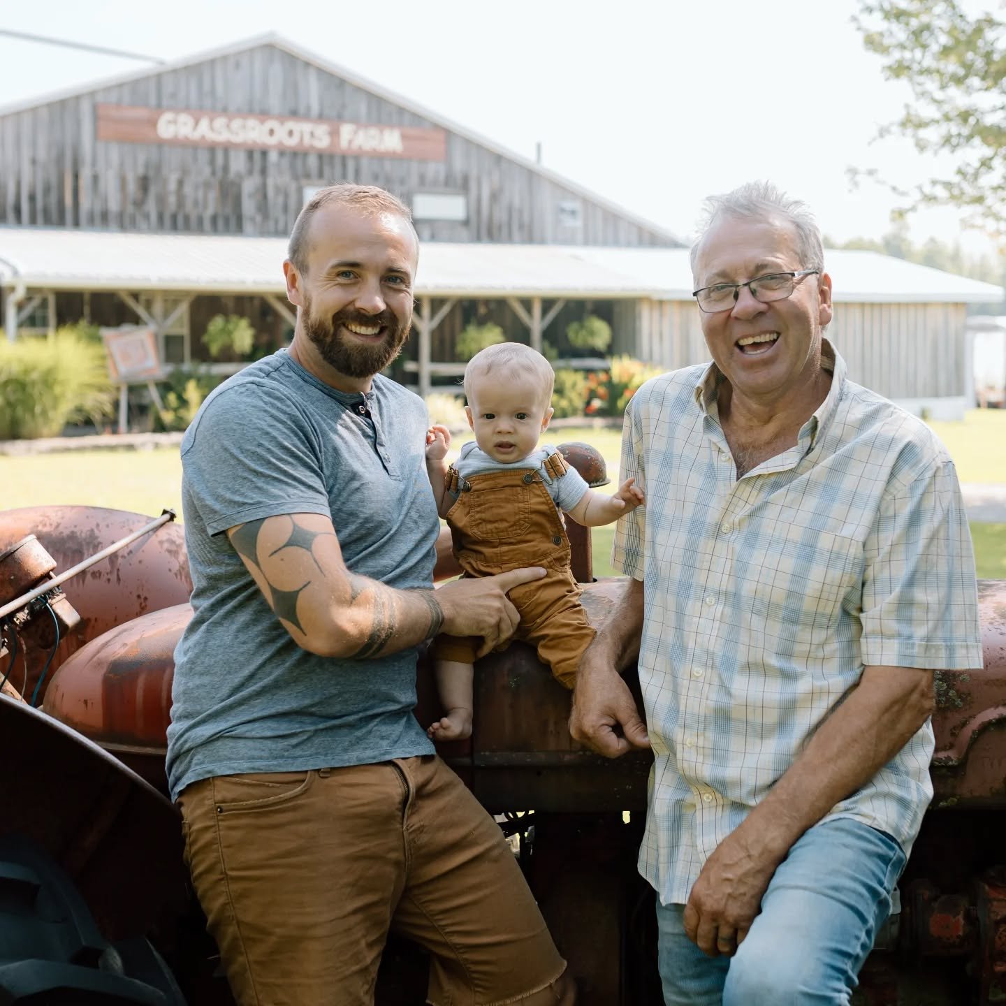 CELEBRATING DAD TODAY &amp; EVERYDAY 🌿

Roger &amp; Blair, our resident Dads here at Grassroots Farm are the reason our world goes around! Passion, hard work &amp; dedication are just some of the amazing traits these boys show up with everyday! 

Fa