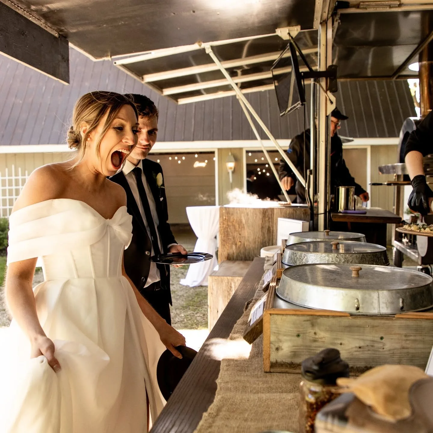 NEWLY ENGAGED &amp; SEEKING 2026/2027 CATERING?! 🍕✨💍

If you are newly engaged &amp; trying to get your key vendors organized for an upcoming wedding this year or next, we'd LOVE to connect! 

Our mobile pizza trailer, complete with a wood burning 