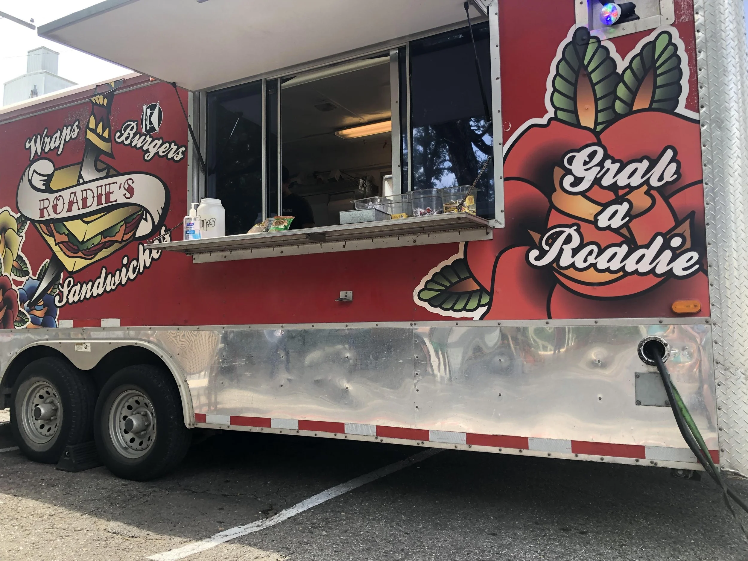 Roadie’s Burgers and Sandwiches