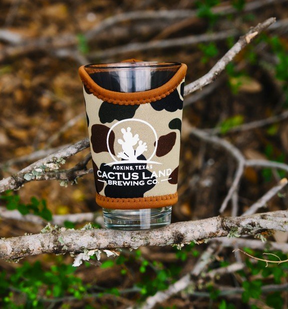 CL LOGO PINT GLASS INSULATOR  (only available online)