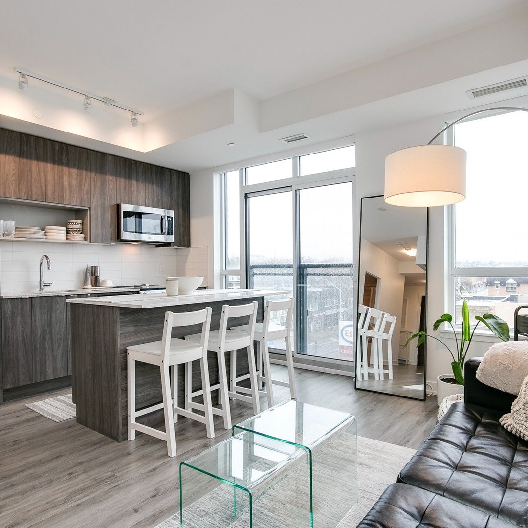 FOR SALE: This is your chance to get into ownership in East York! One bedroom, one bathroom in over 500 sq ft at Greenwood and Danforth Ave. Tons of east-facing natural light, wide layout, spacious bedroom, large closets and 9' ceilings. Massive roof