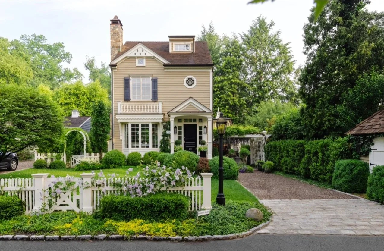 SNOOP: Mar’s Masterpiece: Rosebrook Gardens