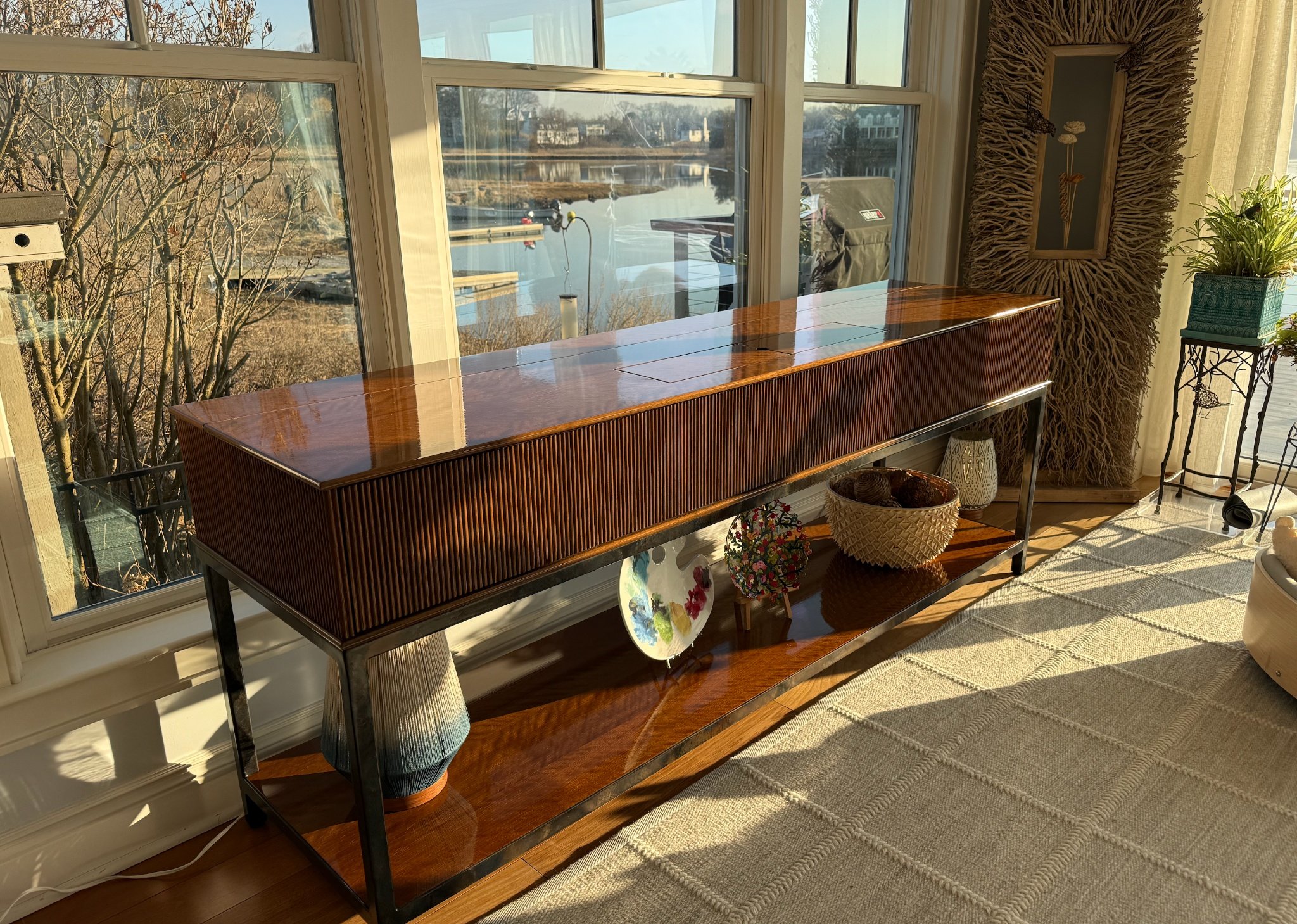 Hudson_Table_concealed.jpg