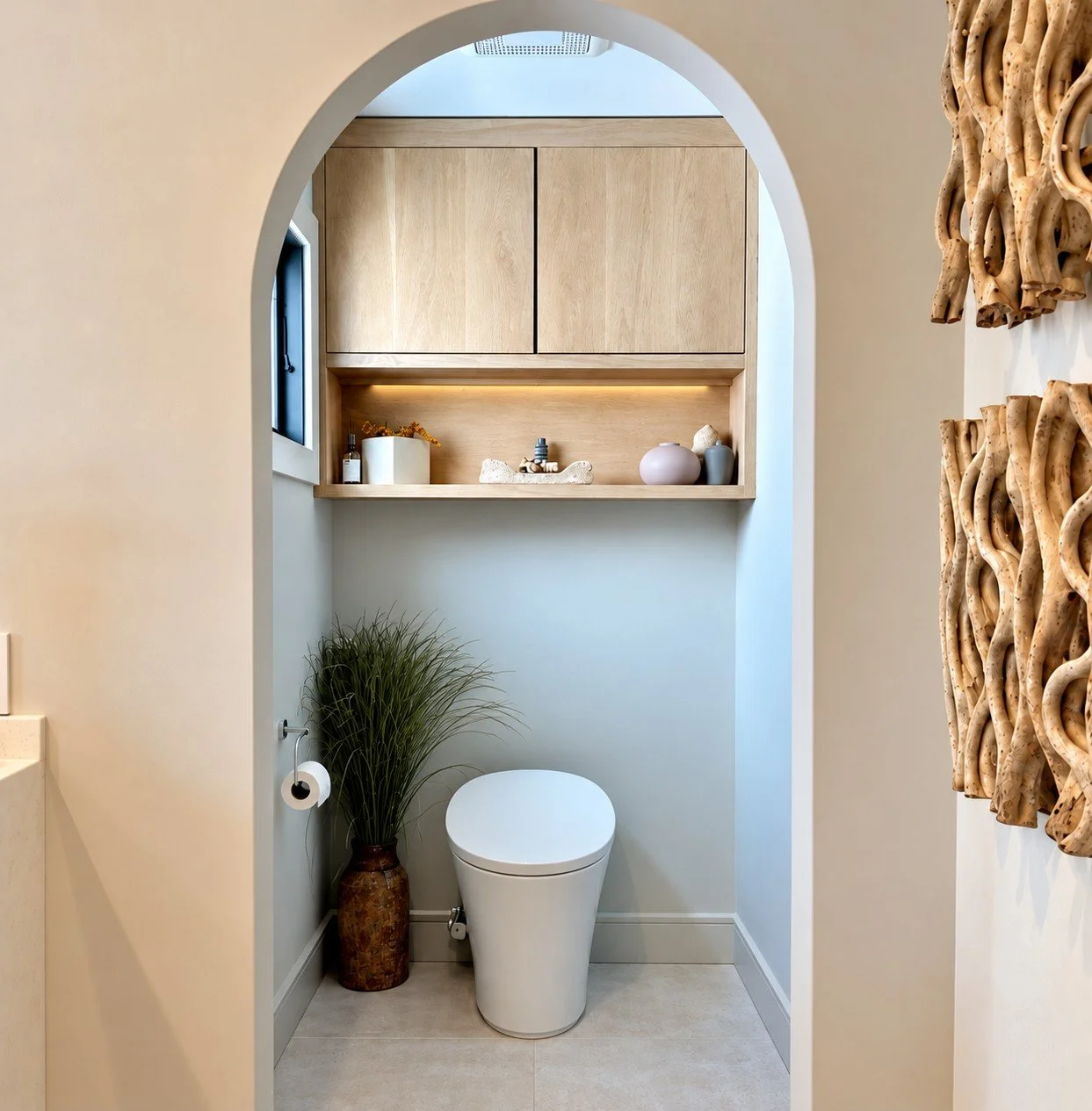 arch toilet.jpg